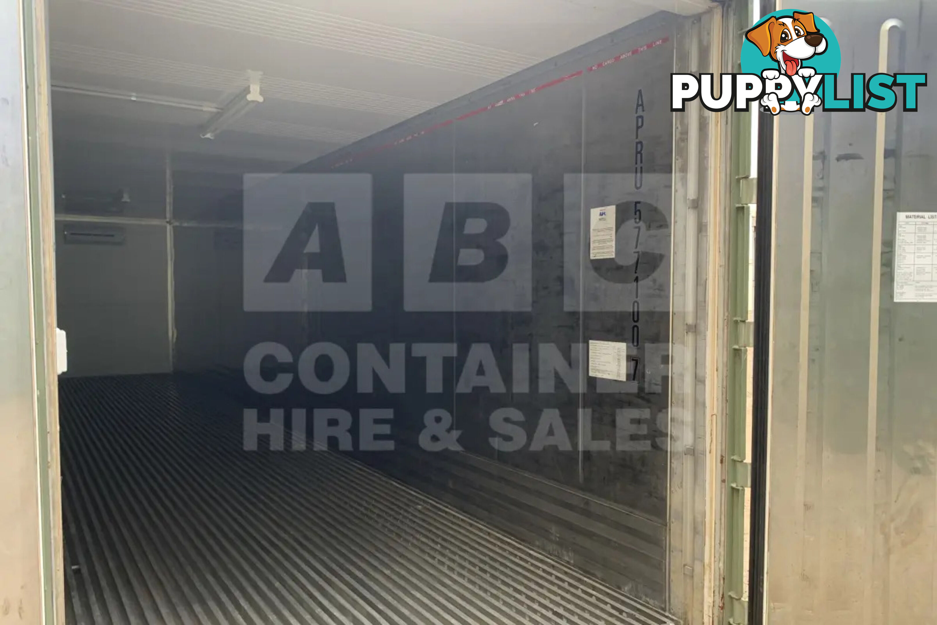 40' HIGH CUBE SHIPPING CONTAINER (NON-OPERATIONAL, MODIFIED) - in Brisbane