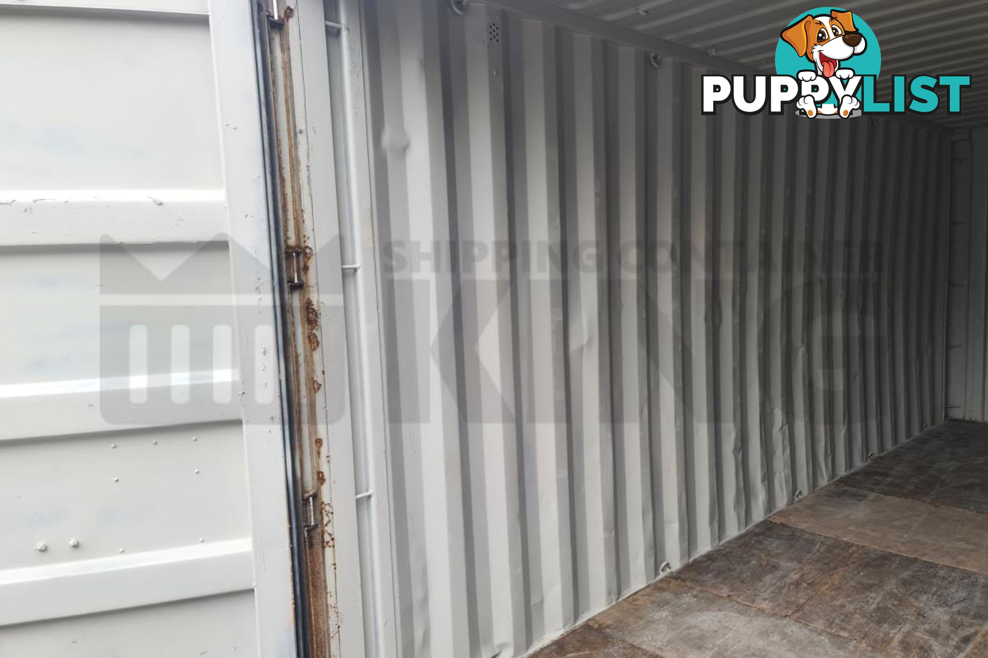 20' STANDARD HEIGHT SHIPPING CONTAINER - in Brisbane