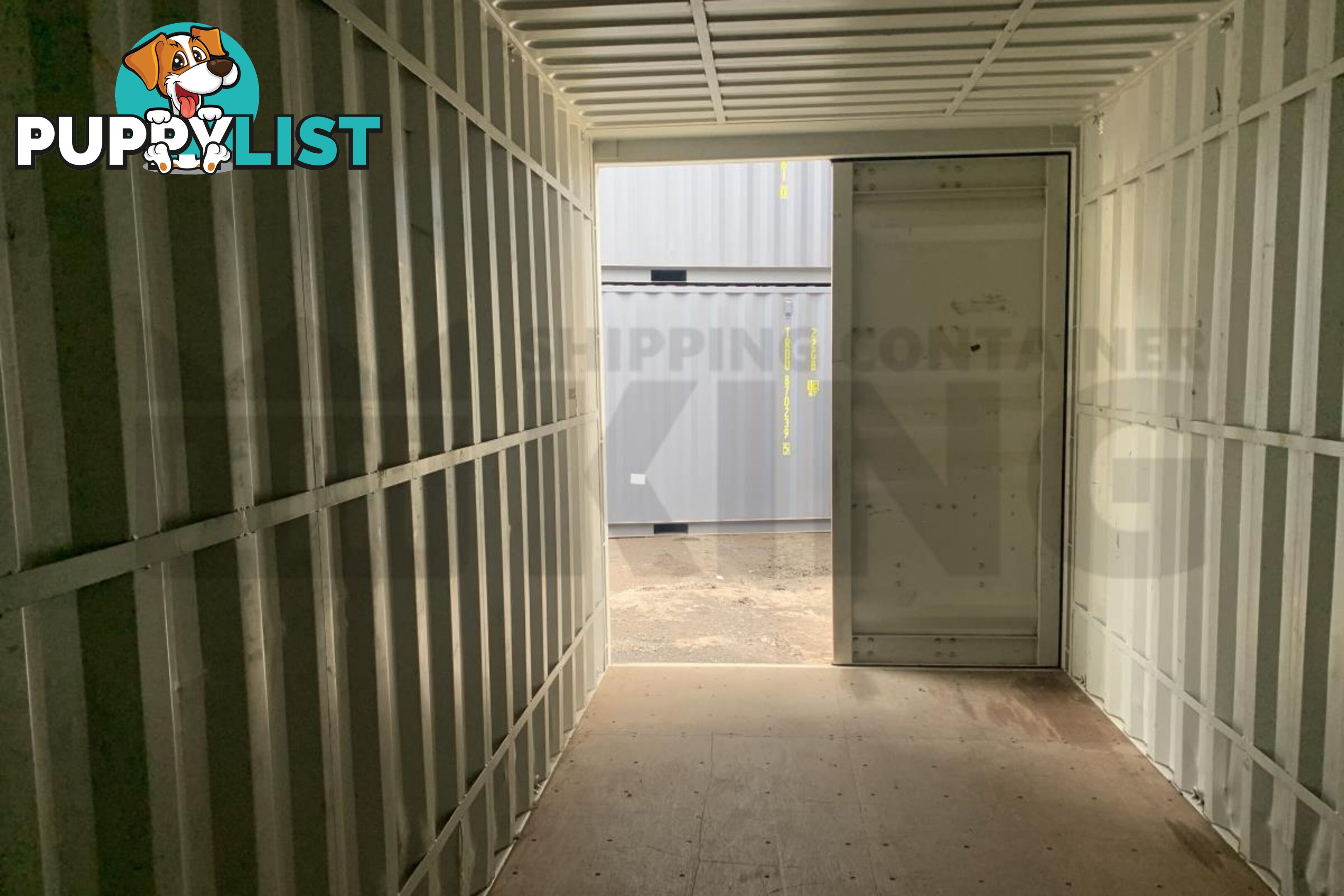 20' HIGH CUBE SHIPPING CONTAINER (WITH TIE RAILS) - in Brisbane