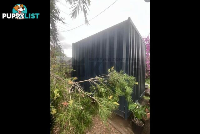 10' STANDARD HEIGHT SHIPPING CONTAINER (CONTAINER DOOR END)