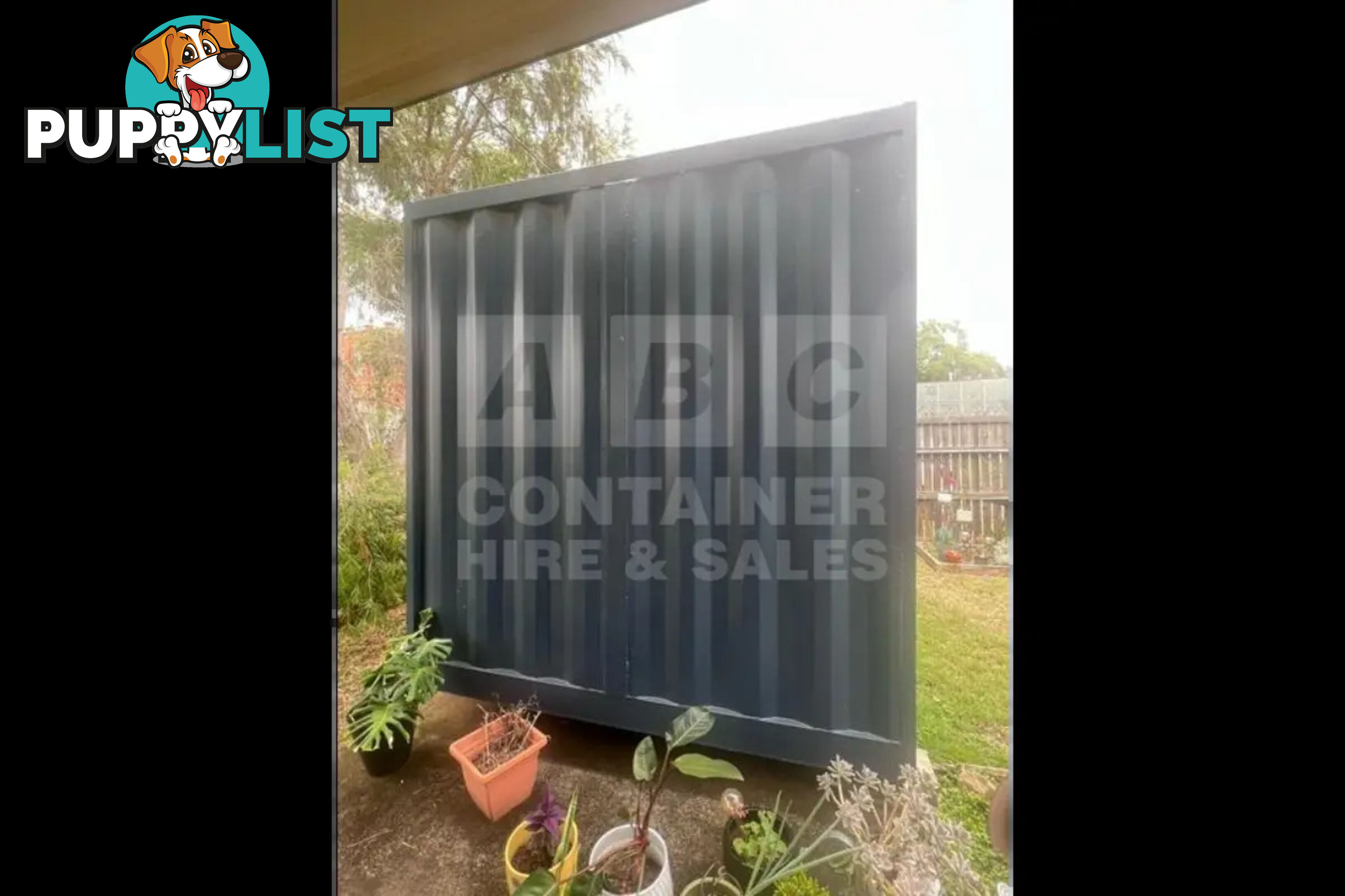 10' STANDARD HEIGHT SHIPPING CONTAINER (CONTAINER DOOR END)
