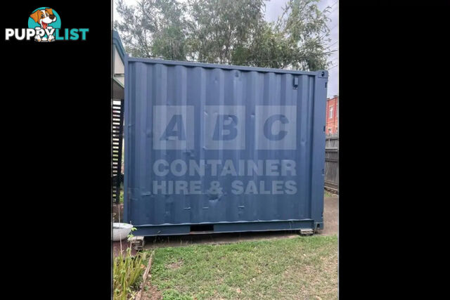 10' STANDARD HEIGHT SHIPPING CONTAINER (CONTAINER DOOR END)