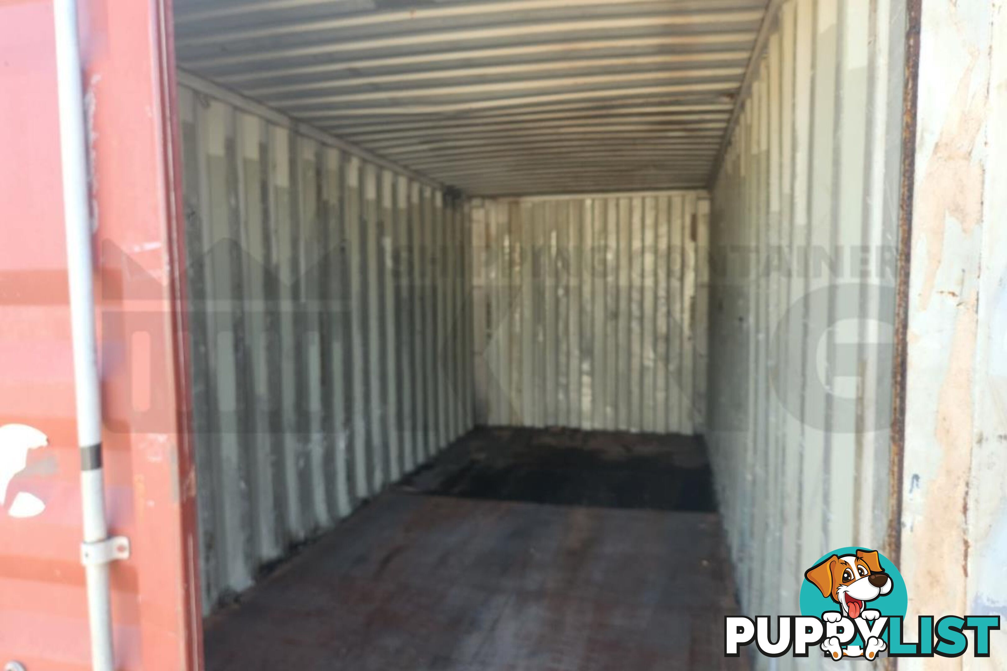 20' STANDARD HEIGHT SHIPPING CONTAINER - in Townsville