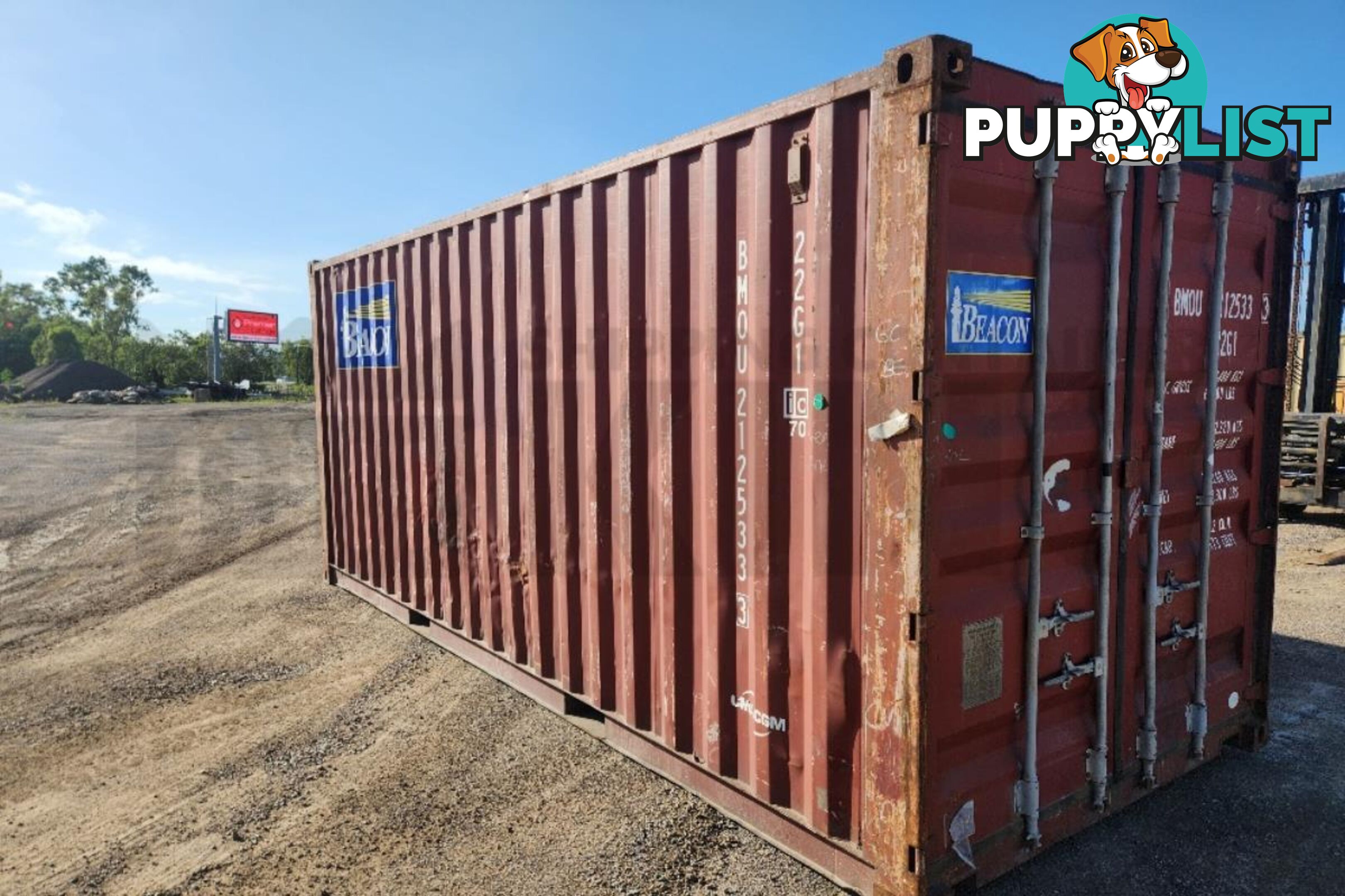 20' STANDARD HEIGHT SHIPPING CONTAINER - in Townsville