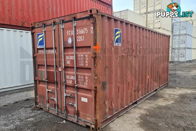 20' STANDARD HEIGHT SHIPPING CONTAINER - in Brisbane