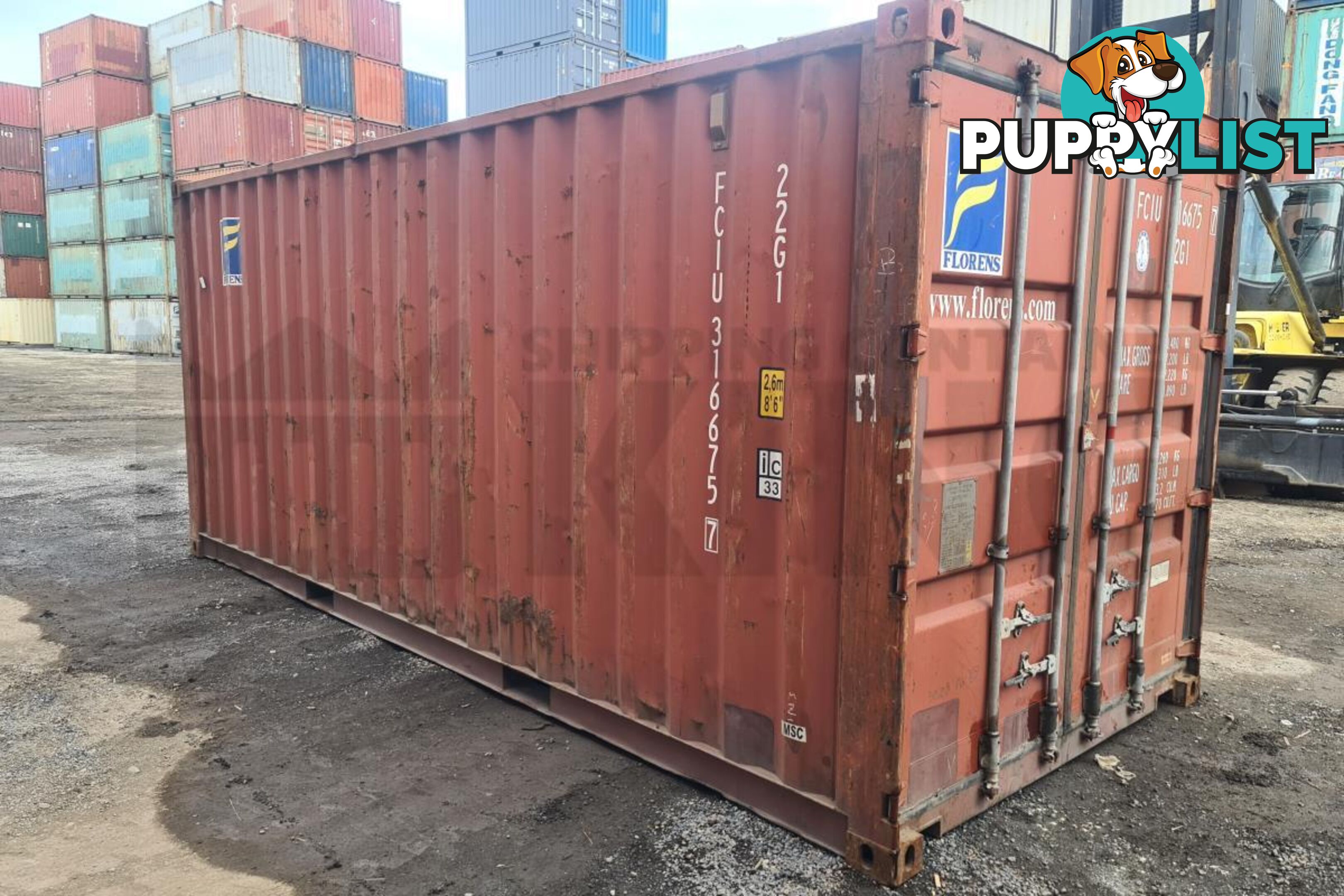 20' STANDARD HEIGHT SHIPPING CONTAINER - in Brisbane