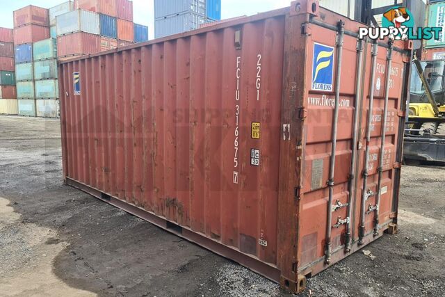 20' STANDARD HEIGHT SHIPPING CONTAINER - in Brisbane