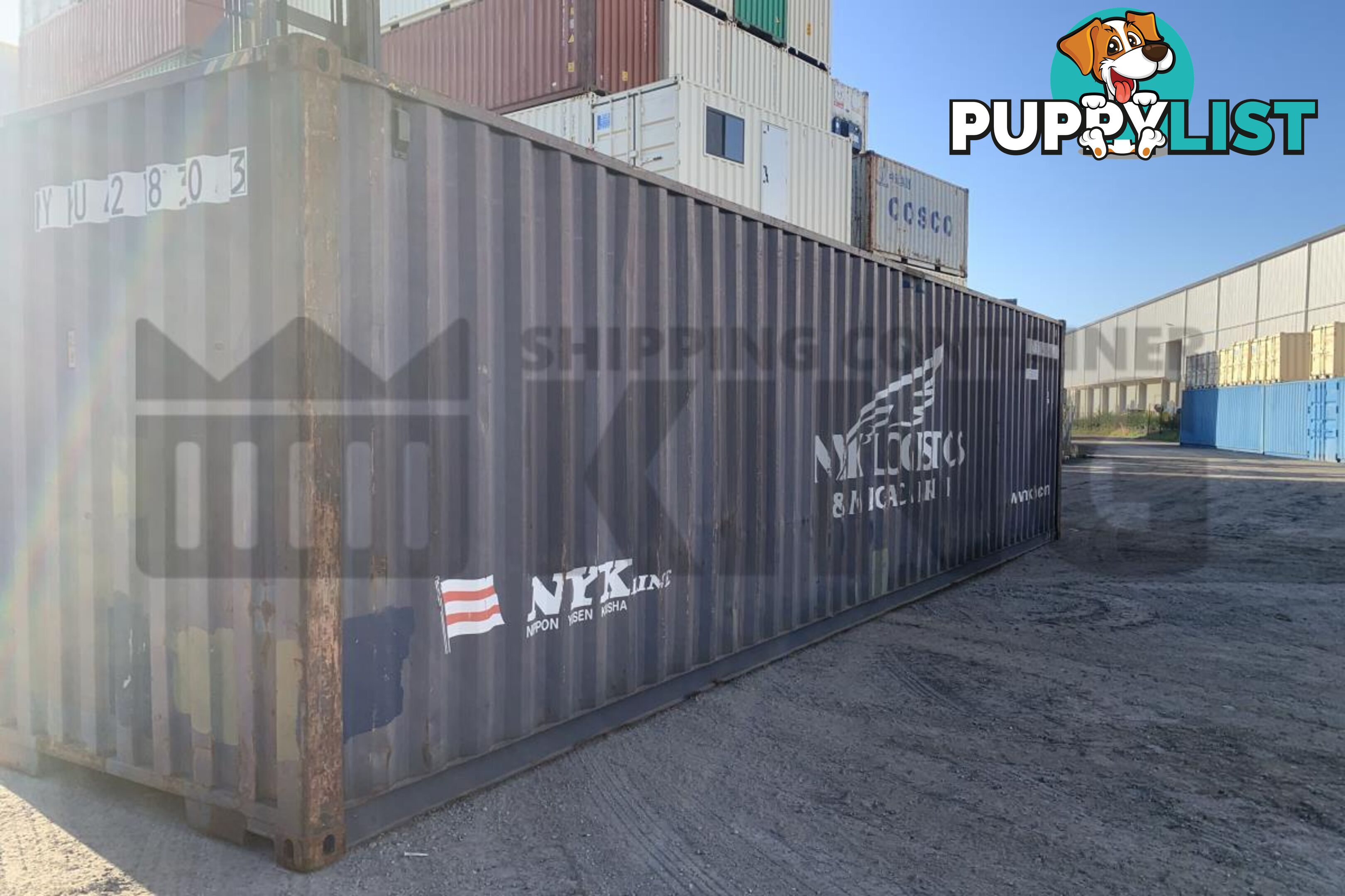 40' HIGH CUBE SHIPPING CONTAINER