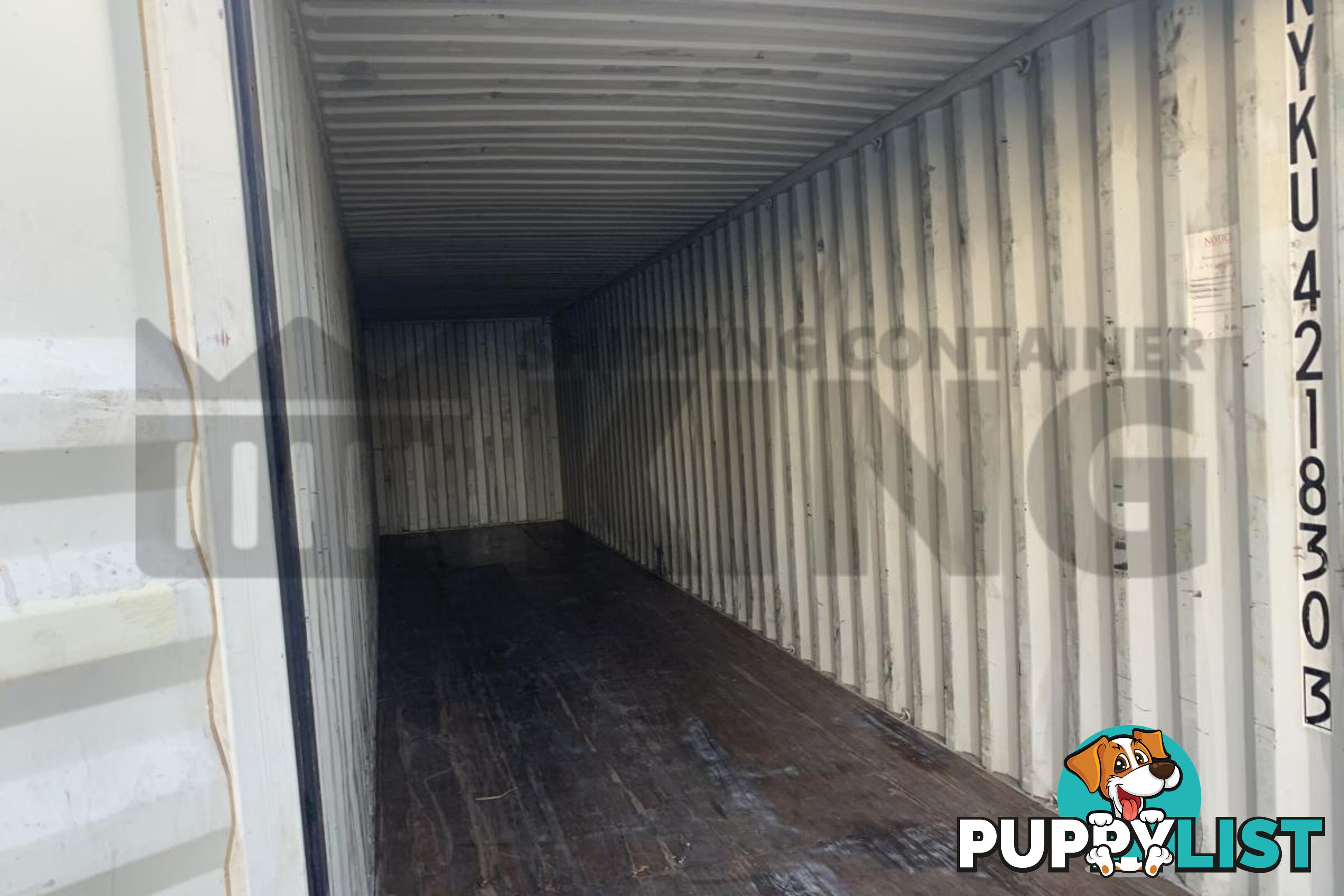 40' HIGH CUBE SHIPPING CONTAINER
