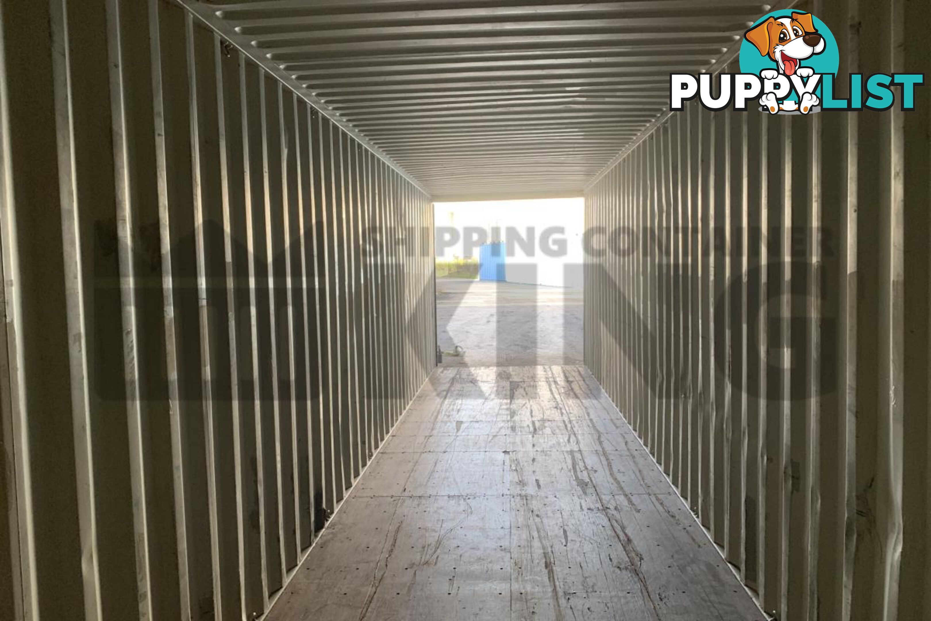 40' HIGH CUBE SHIPPING CONTAINER