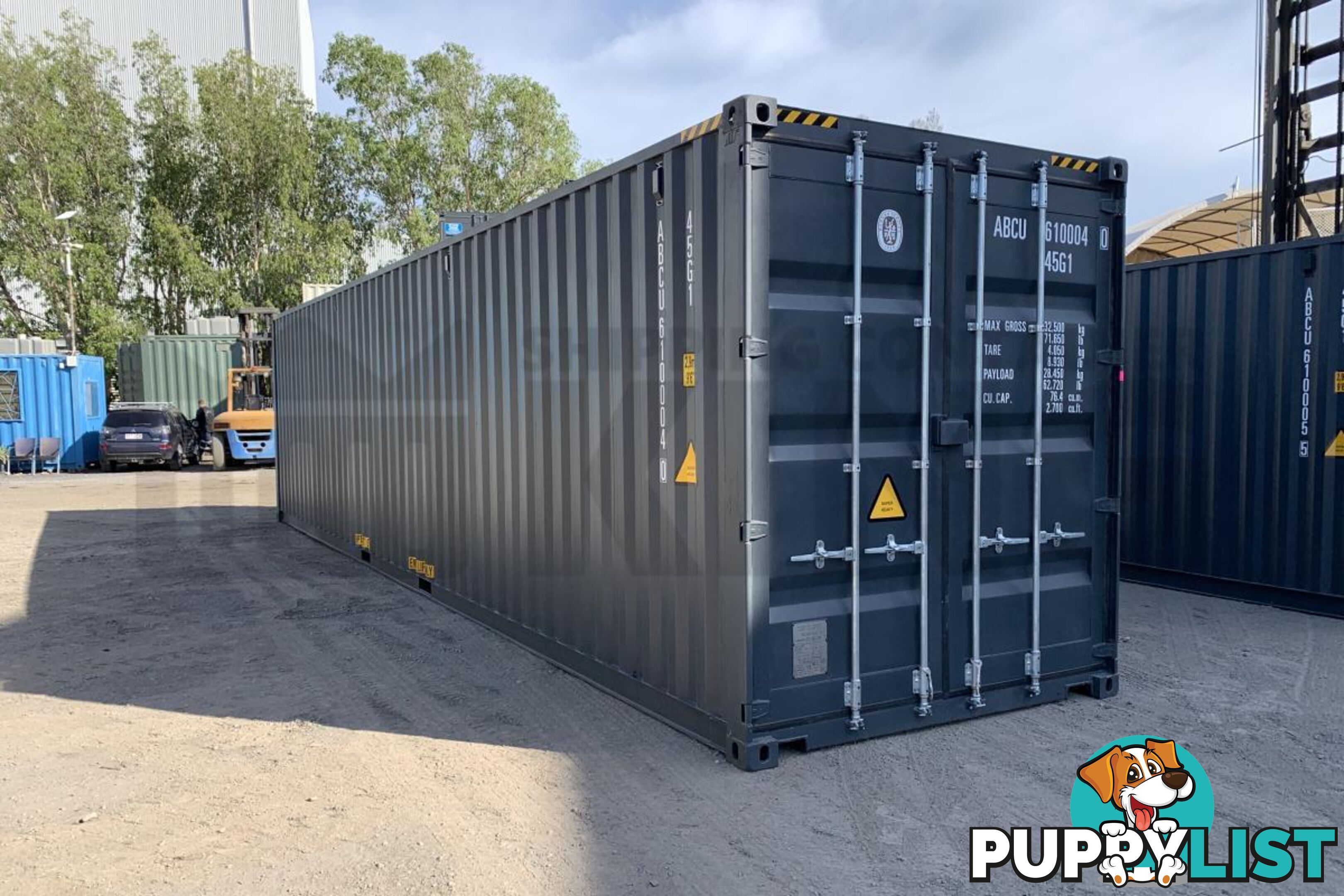 40' HIGH CUBE SHIPPING CONTAINER (STEEL FLOOR) - in Brisbane