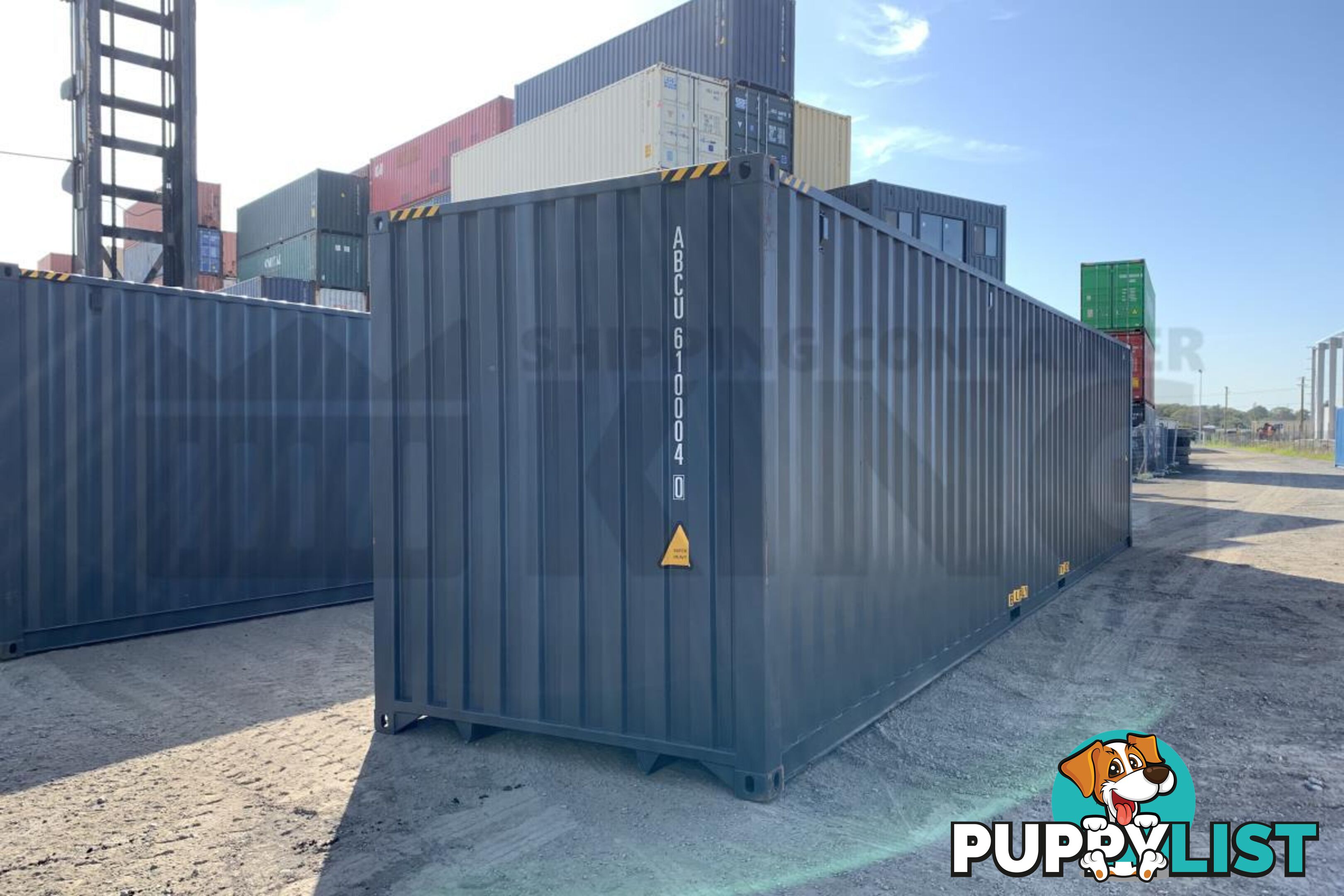 40' HIGH CUBE SHIPPING CONTAINER (STEEL FLOOR) - in Brisbane