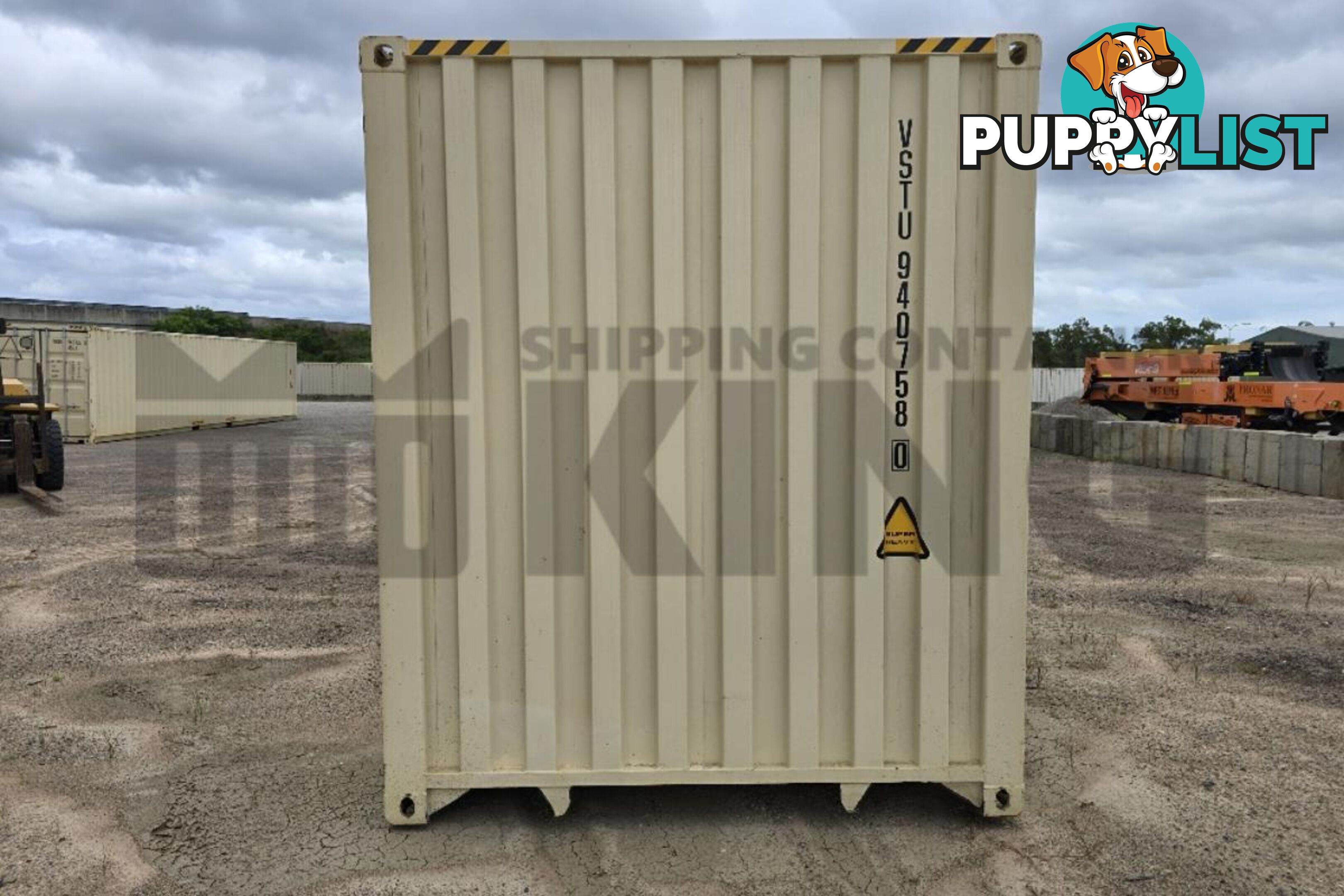 40' HIGH CUBE SHIPPING CONTAINER - in Townsville