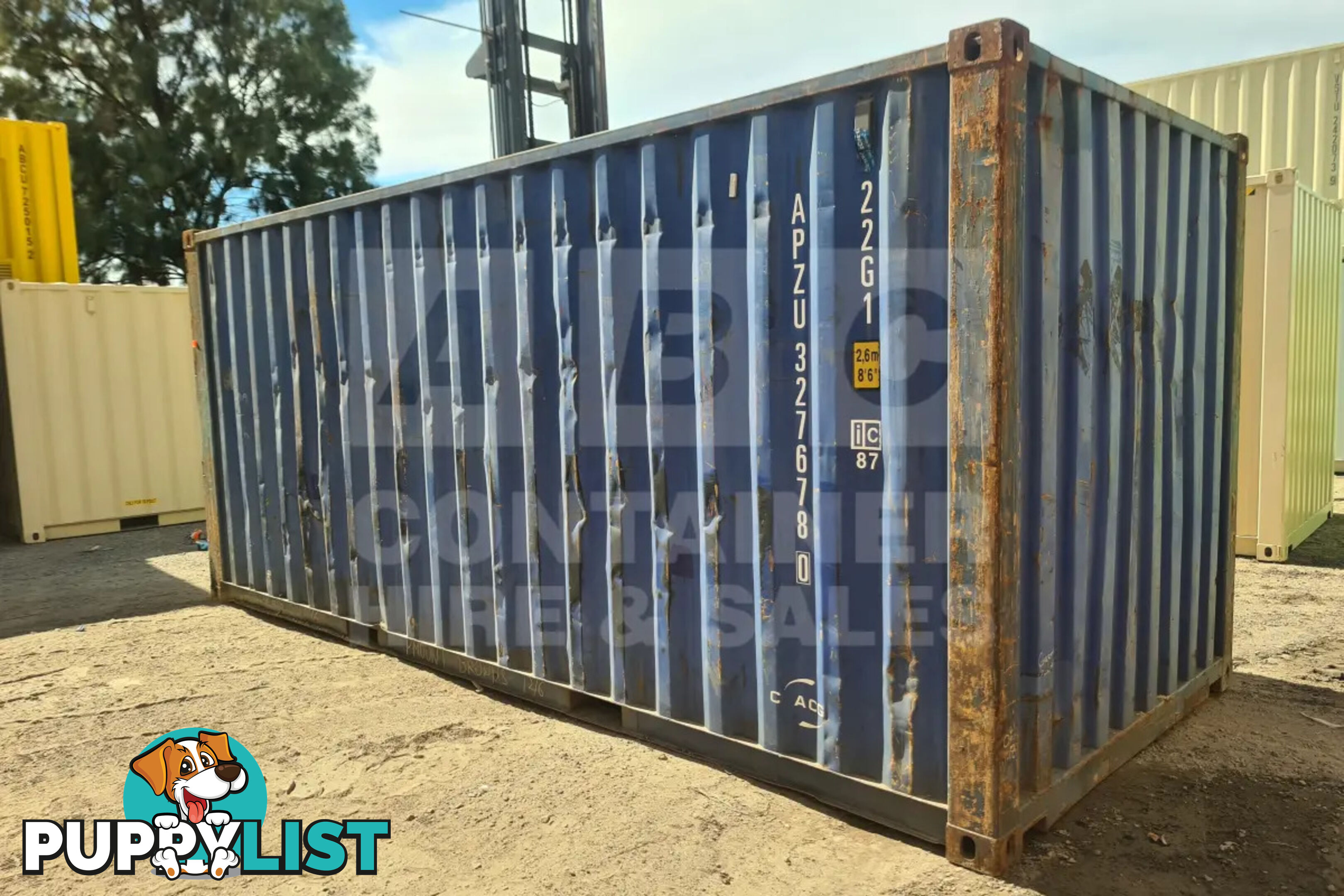20' STANDARD HEIGHT SHIPPING CONTAINER