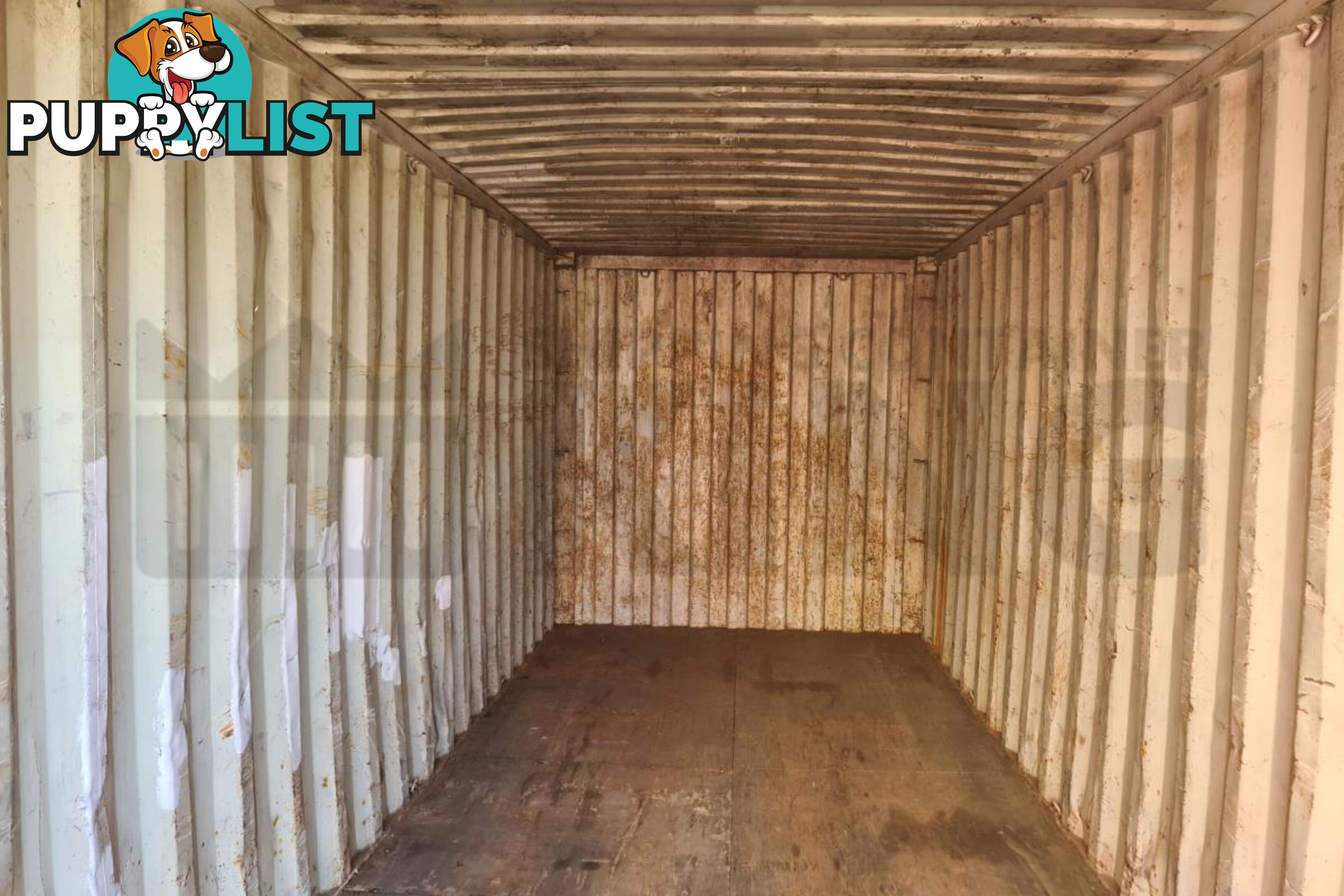 20' STANDARD HEIGHT SHIPPING CONTAINER - in Brisbane