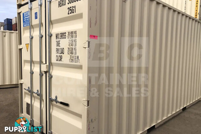 20' HIGH CUBE SHIPPING CONTAINER