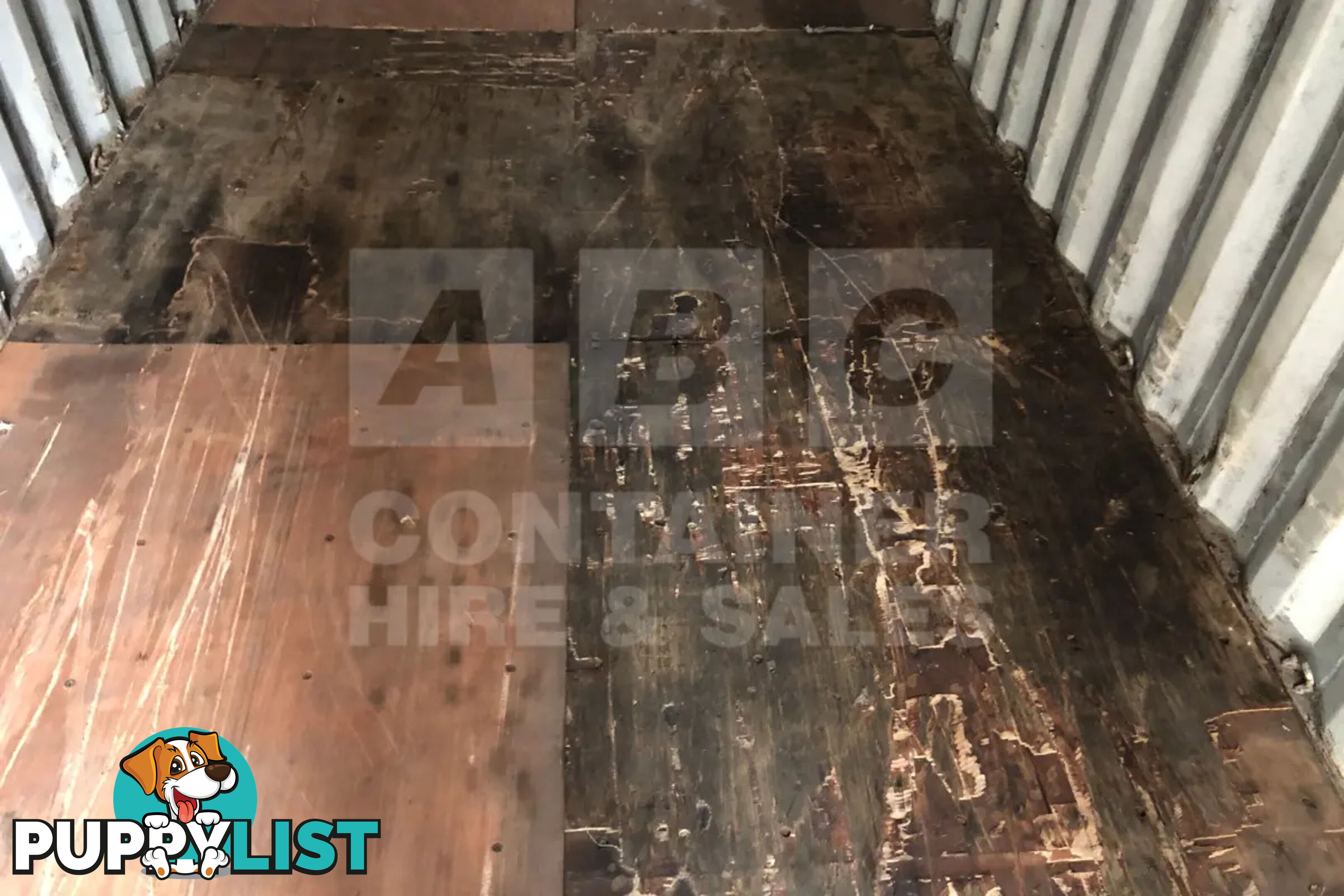 20' STANDARD HEIGHT SHIPPING CONTAINER - in Toowoomba
