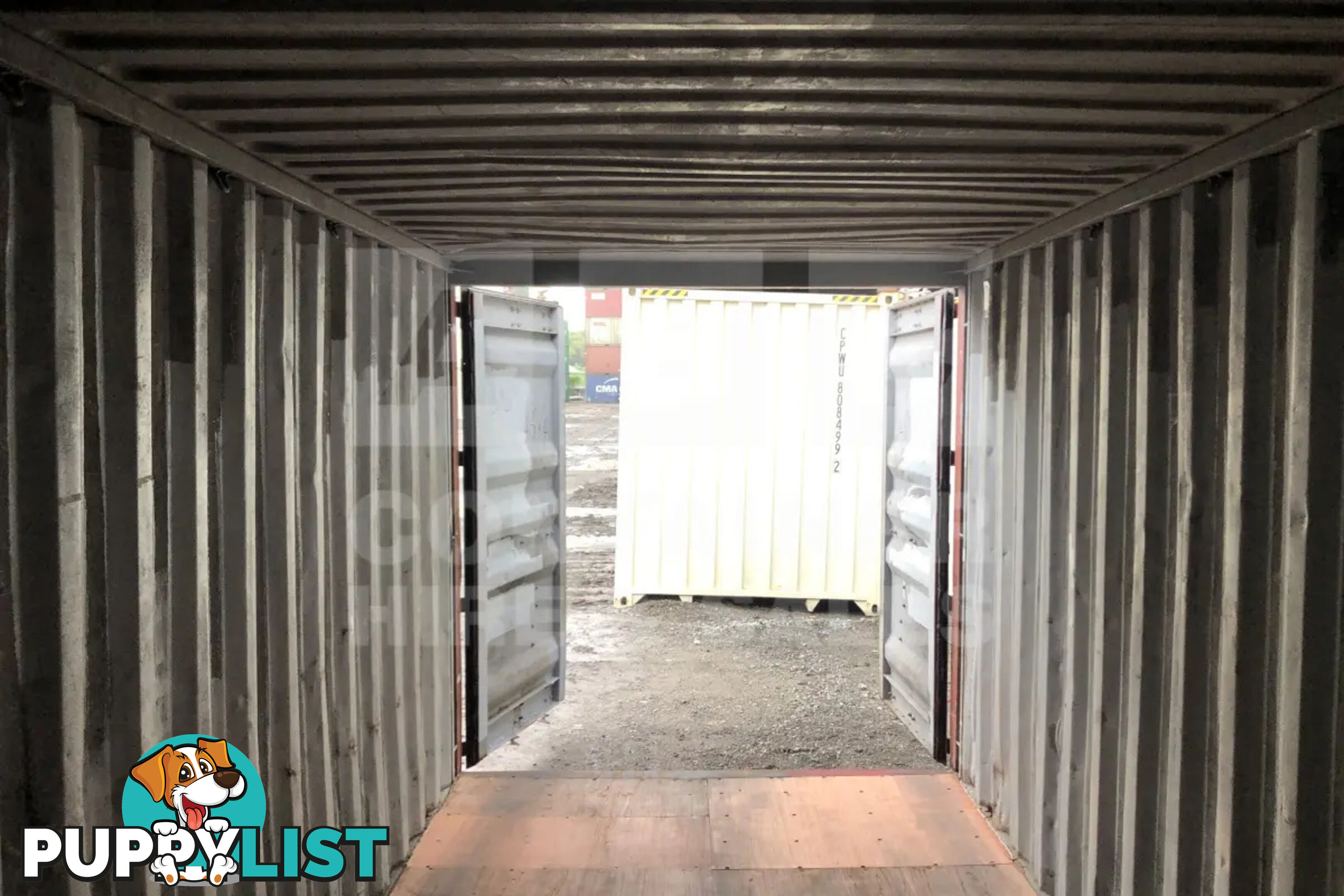 20' STANDARD HEIGHT SHIPPING CONTAINER - in Toowoomba