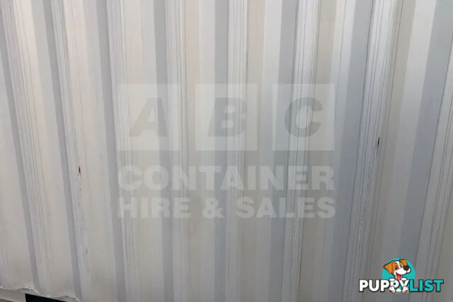 20' HIGH CUBE SHIPPING CONTAINER - in Brisbane