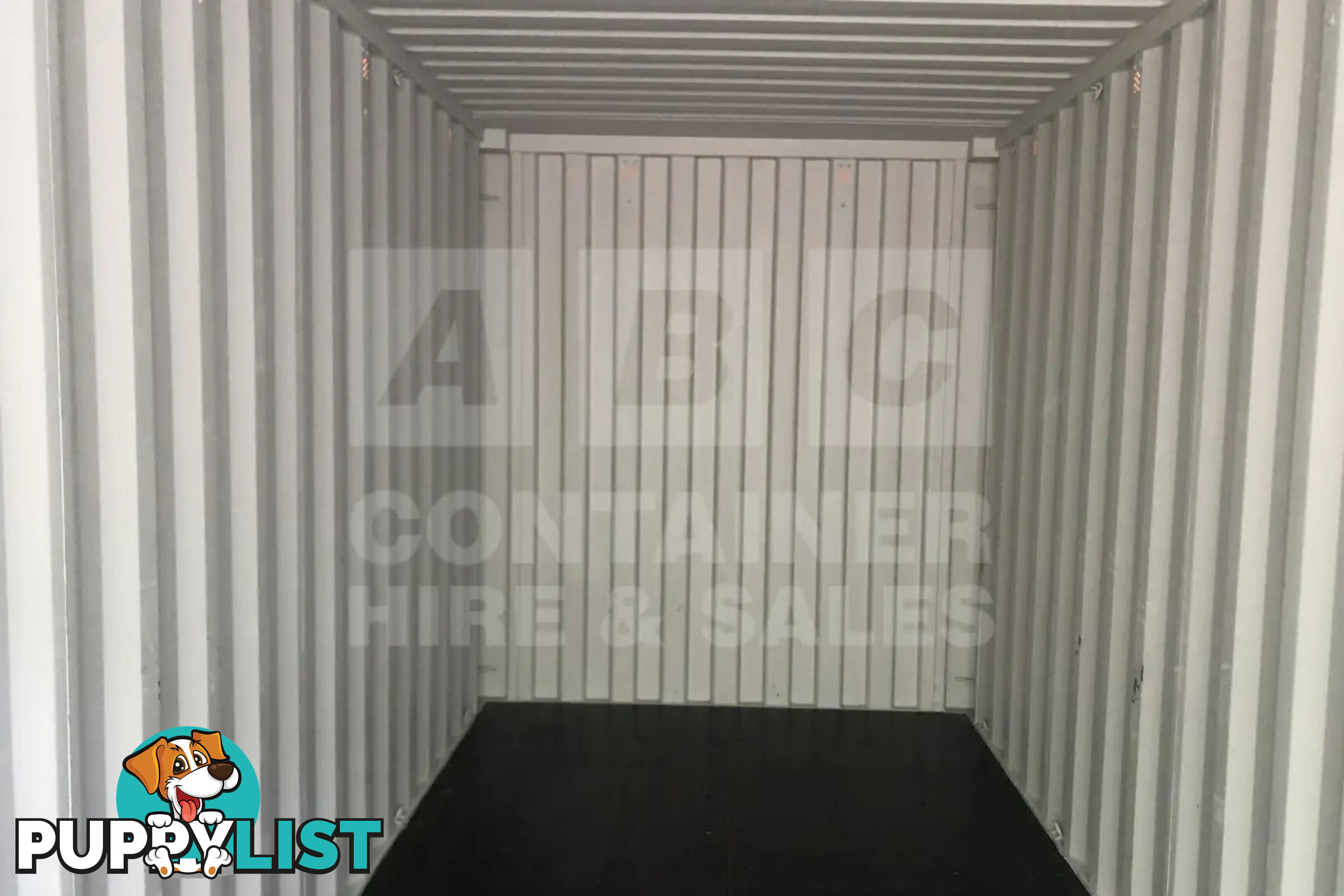 20' HIGH CUBE SHIPPING CONTAINER - in Brisbane
