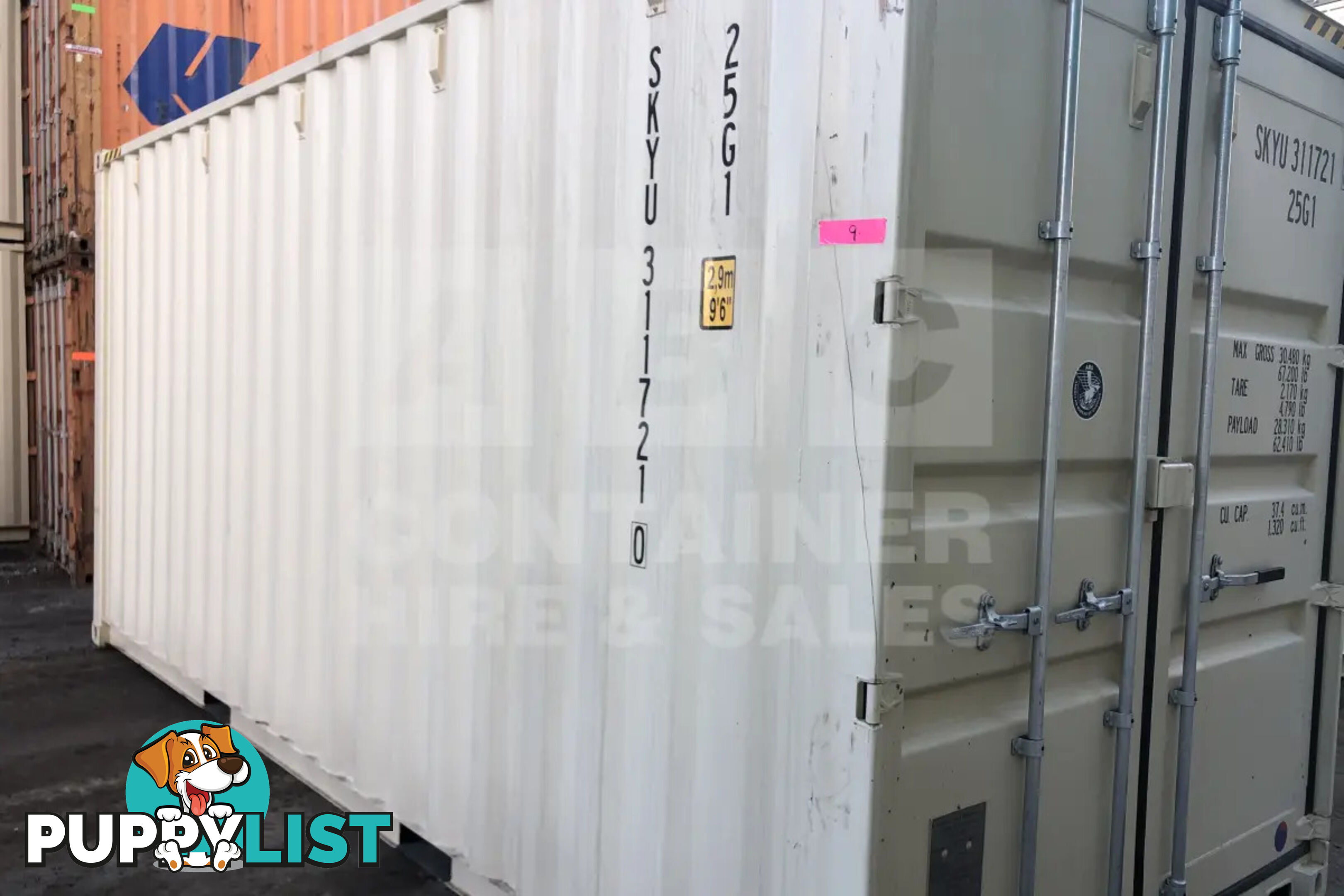 20' HIGH CUBE SHIPPING CONTAINER - in Brisbane