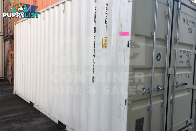 20' HIGH CUBE SHIPPING CONTAINER - in Brisbane