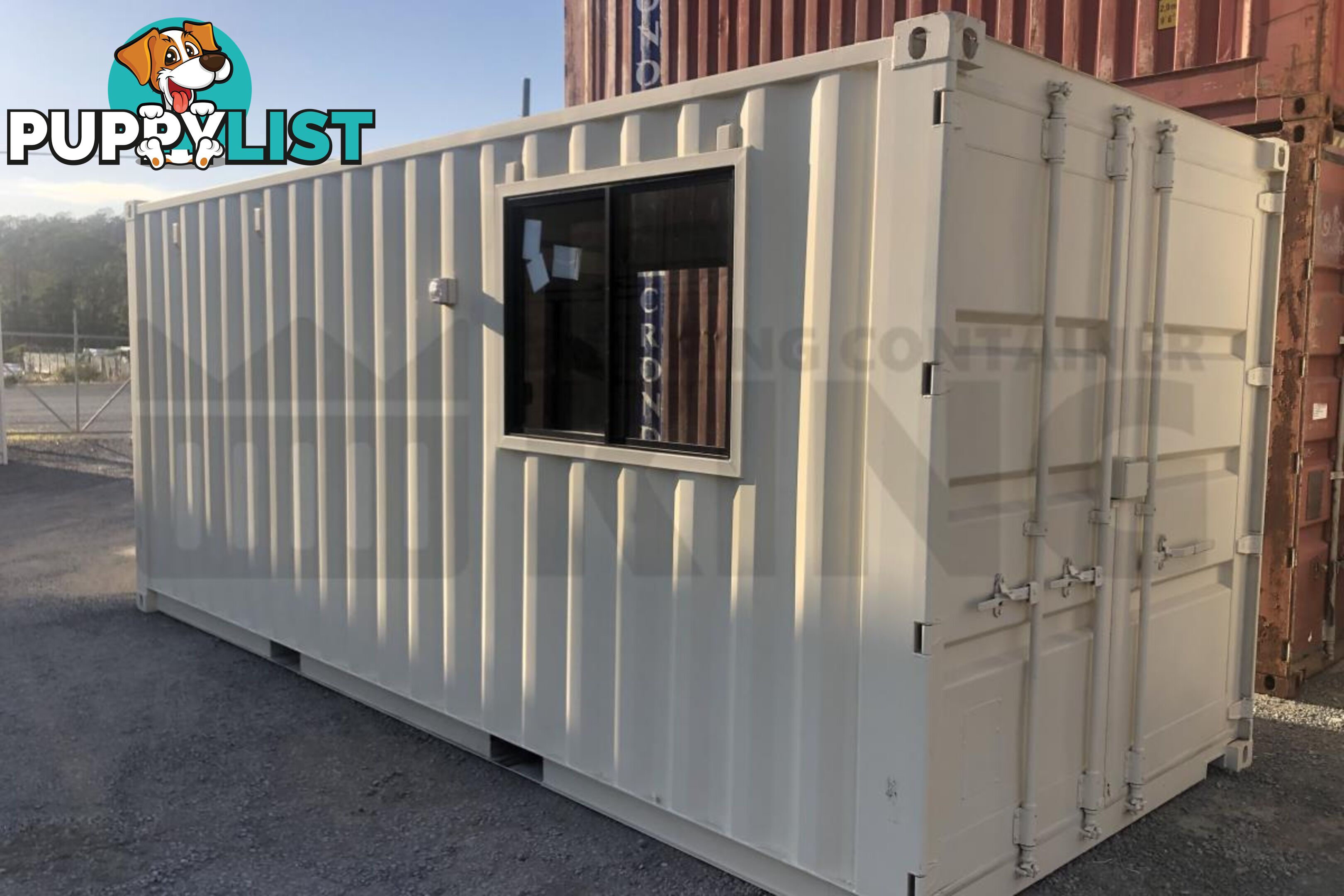 20' STANDARD HEIGHT SHIPPING CONTAINER - in Lismore