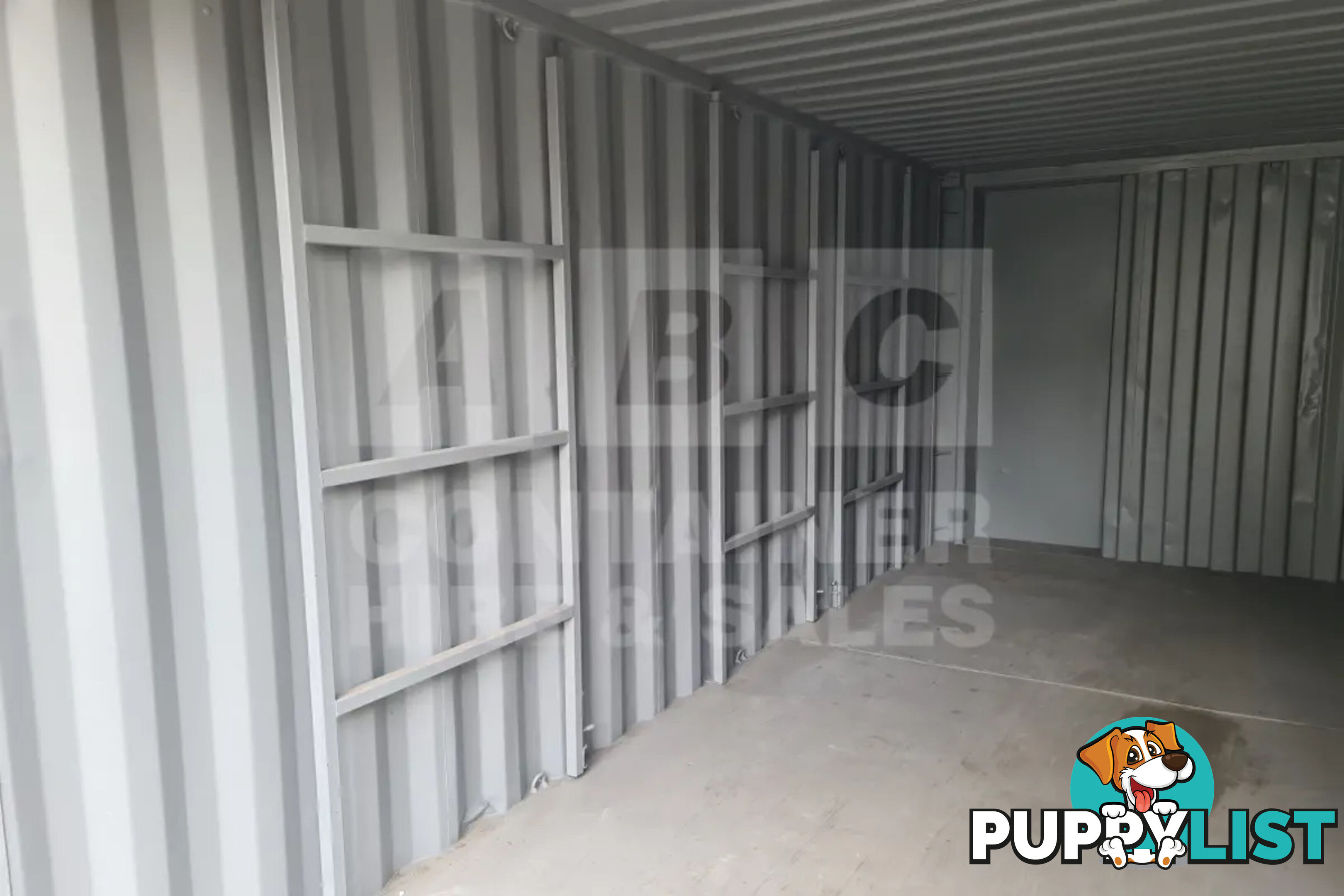 21' PLUMBERS BOX SHIPPING CONTAINER