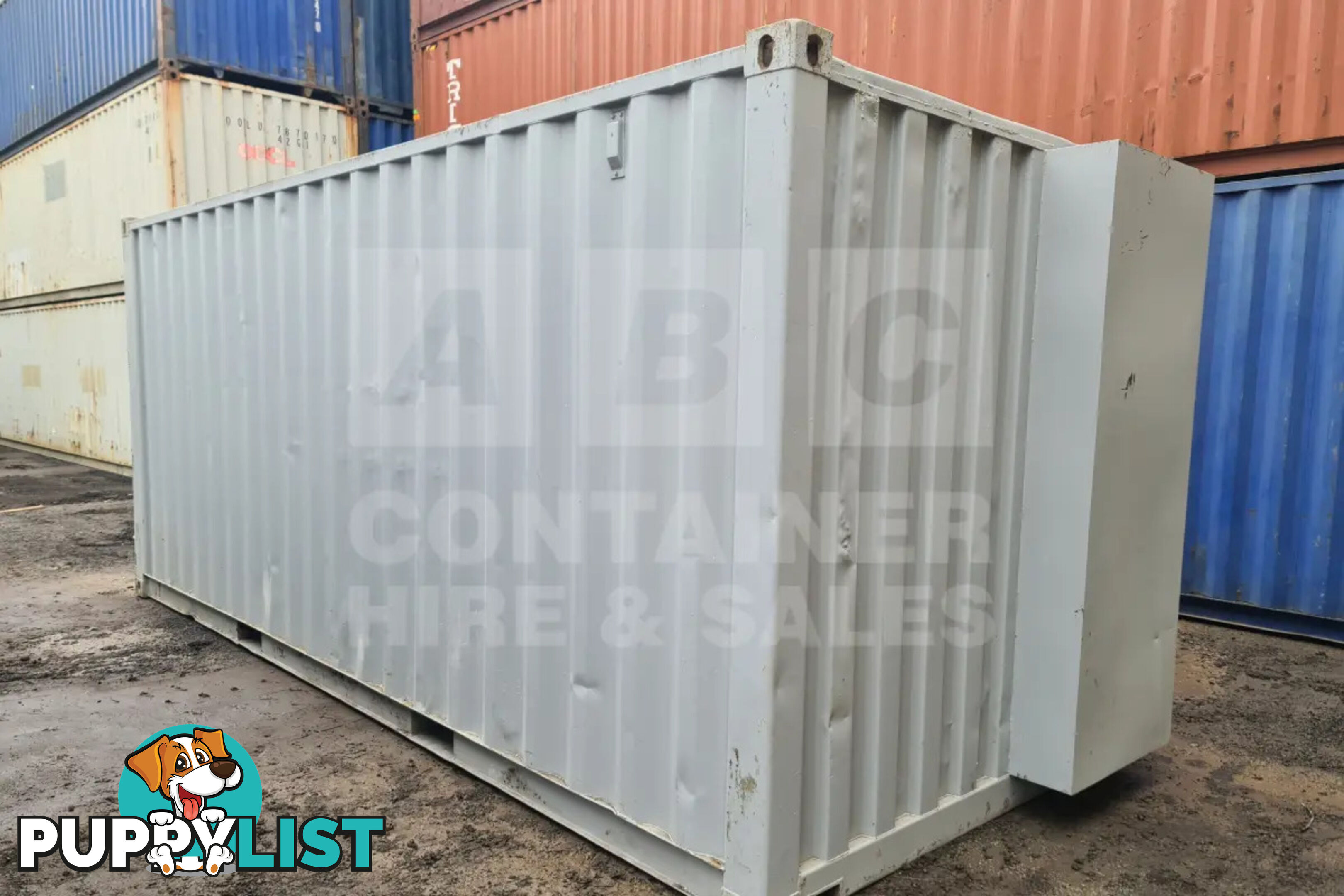 21' PLUMBERS BOX SHIPPING CONTAINER