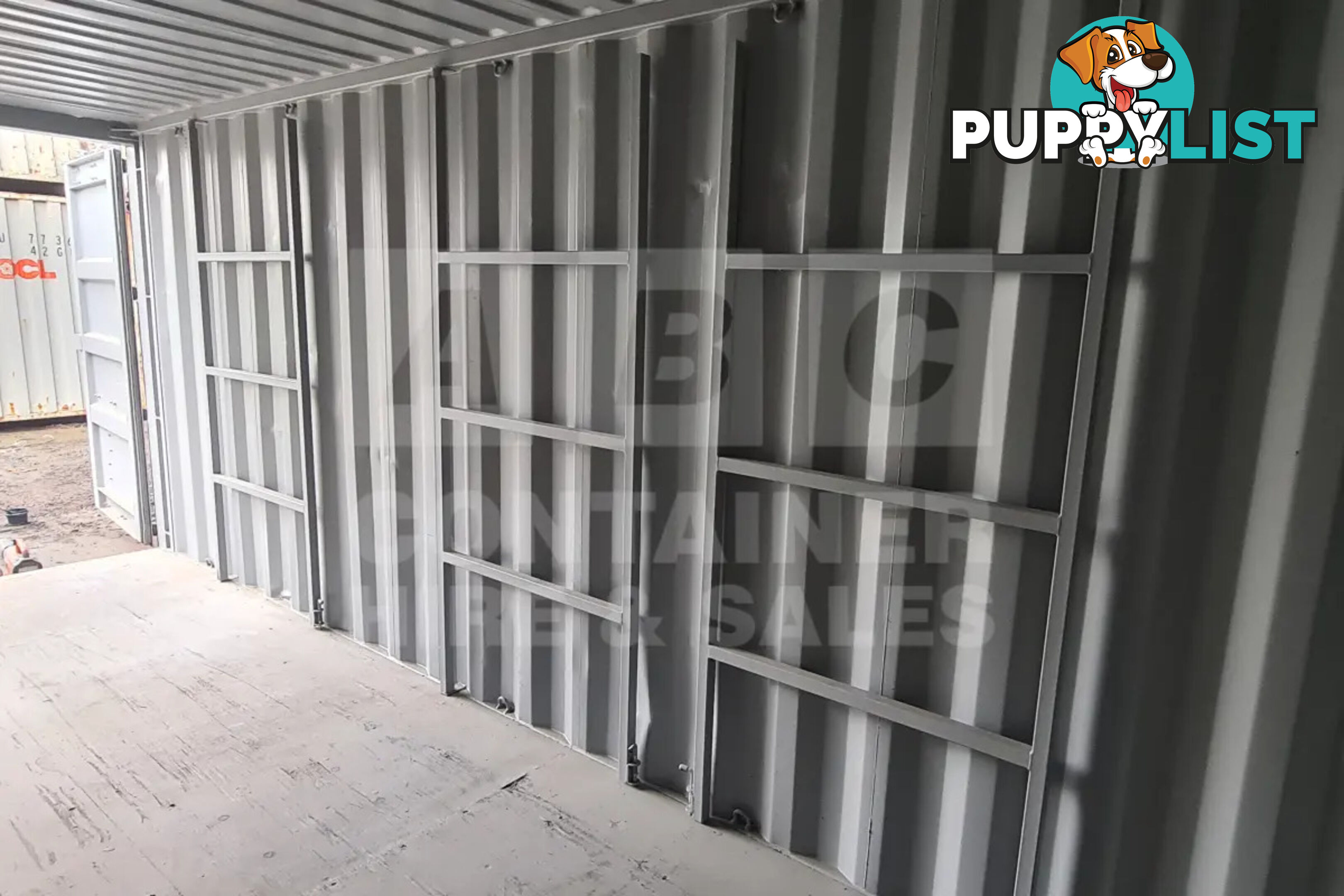 21' PLUMBERS BOX SHIPPING CONTAINER