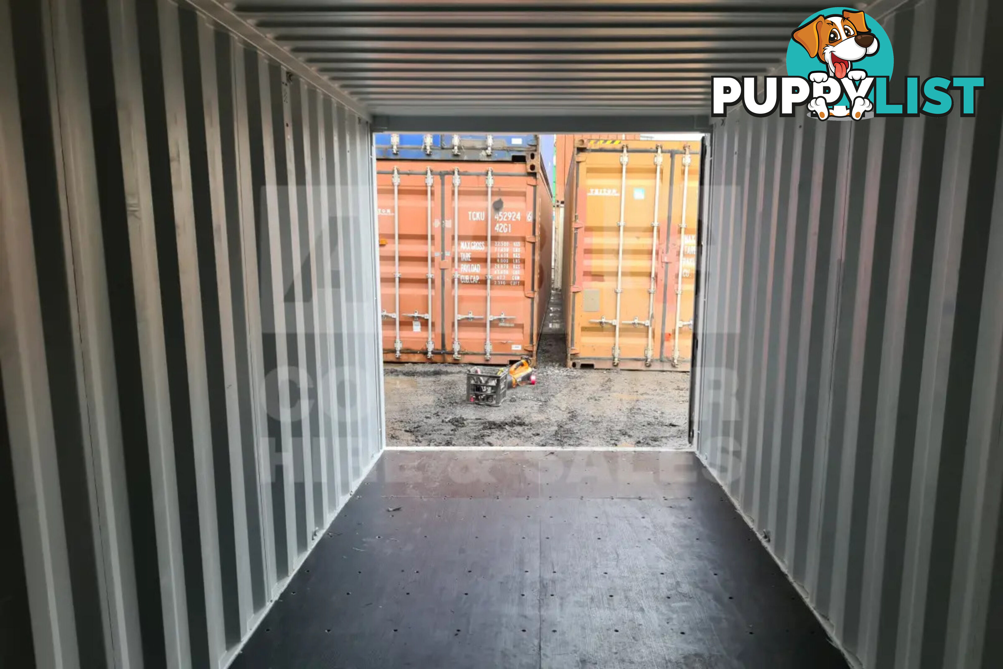 20' STANDARD HEIGHT SHIPPING CONTAINER - in Rockhampton