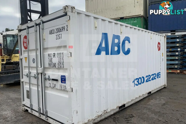 20' STANDARD HEIGHT SHIPPING CONTAINER - in Rockhampton