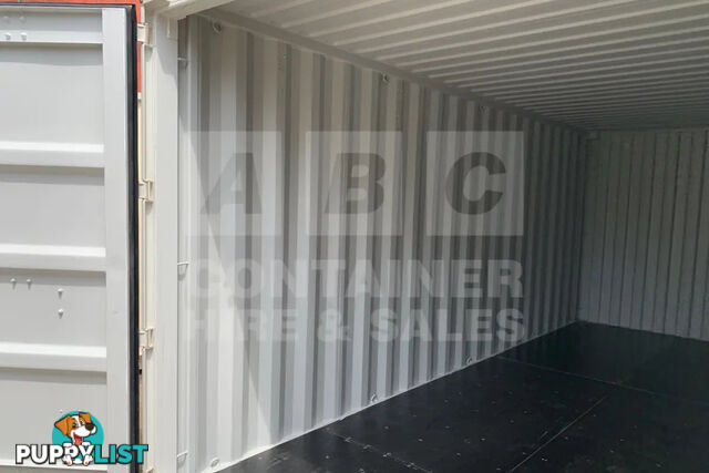 20' STANDARD HEIGHT SHIPPING CONTAINER - in Rockhampton