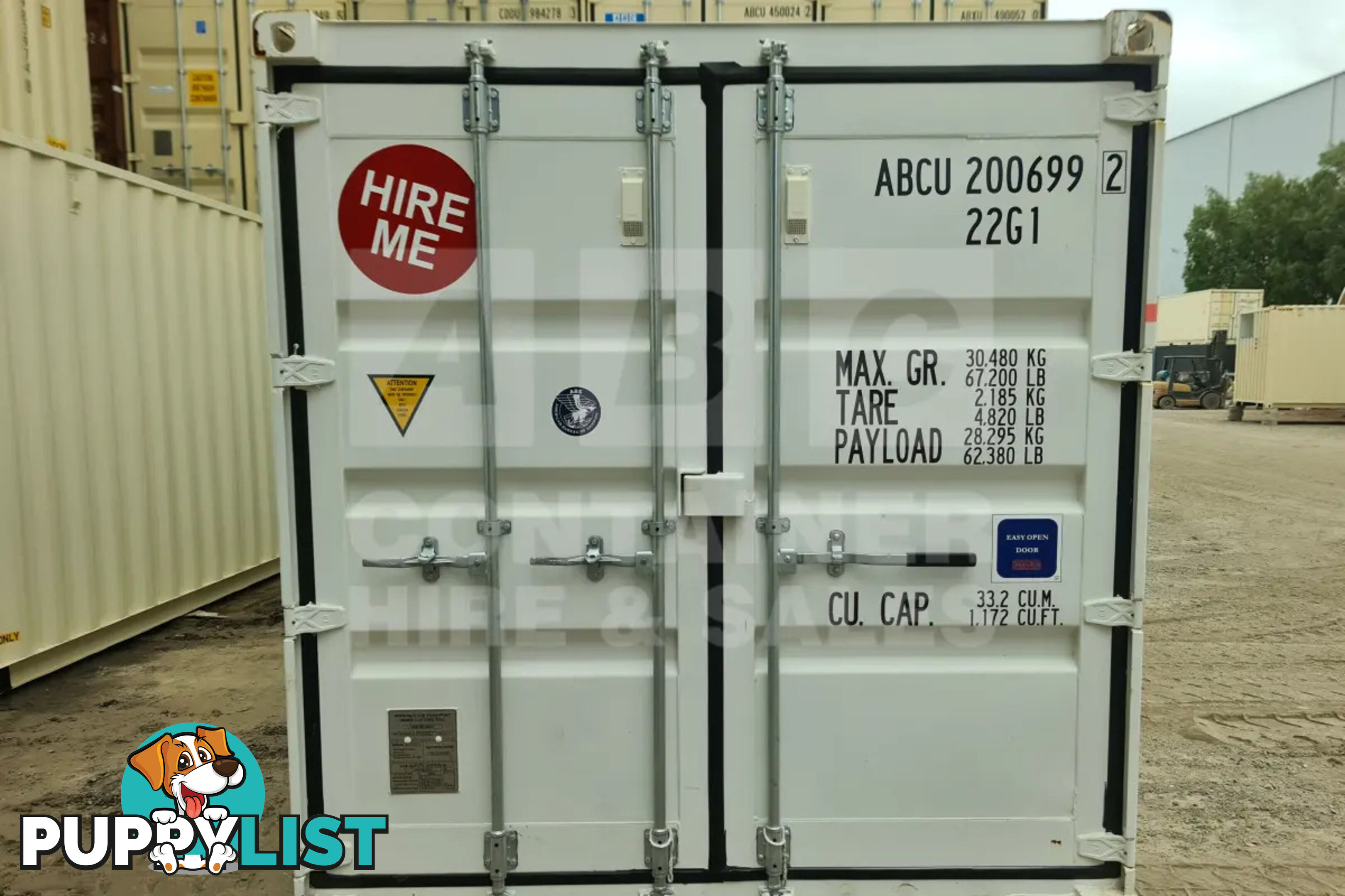 20' STANDARD HEIGHT SHIPPING CONTAINER - in Rockhampton