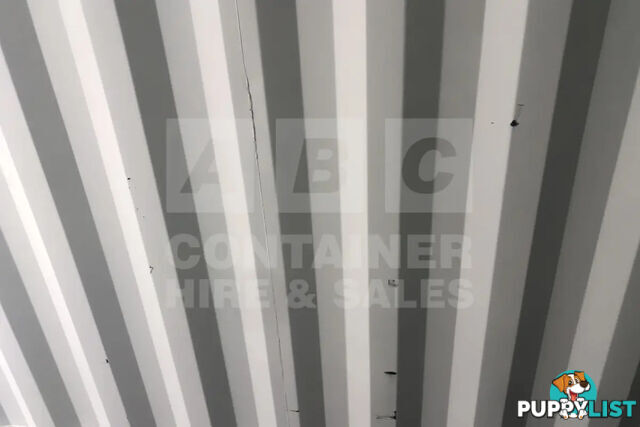 20' STANDARD HEIGHT SHIPPING CONTAINER
