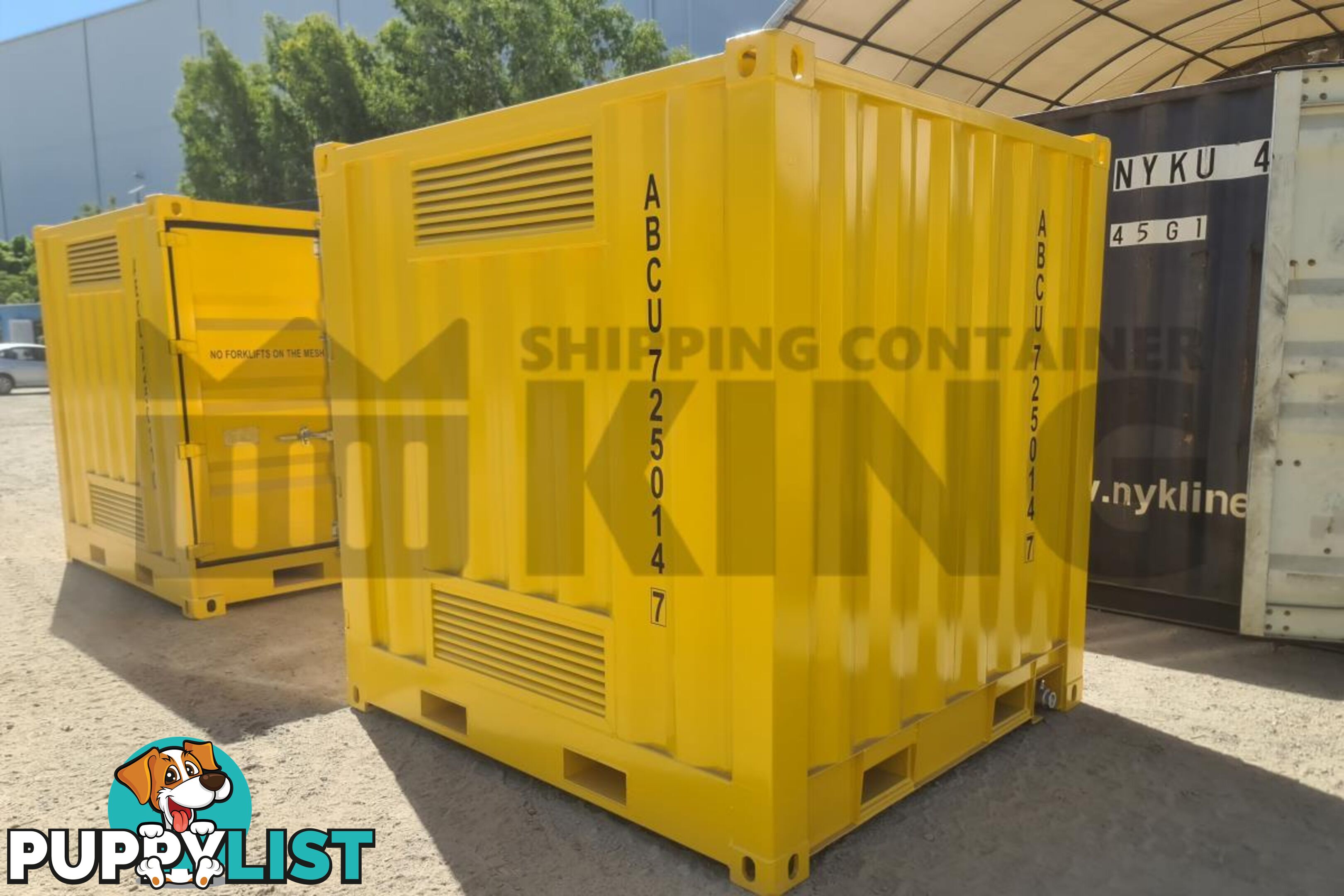 8' DANGEROUS GOODS SHIPPING CONTAINER (4 CORNER POST)