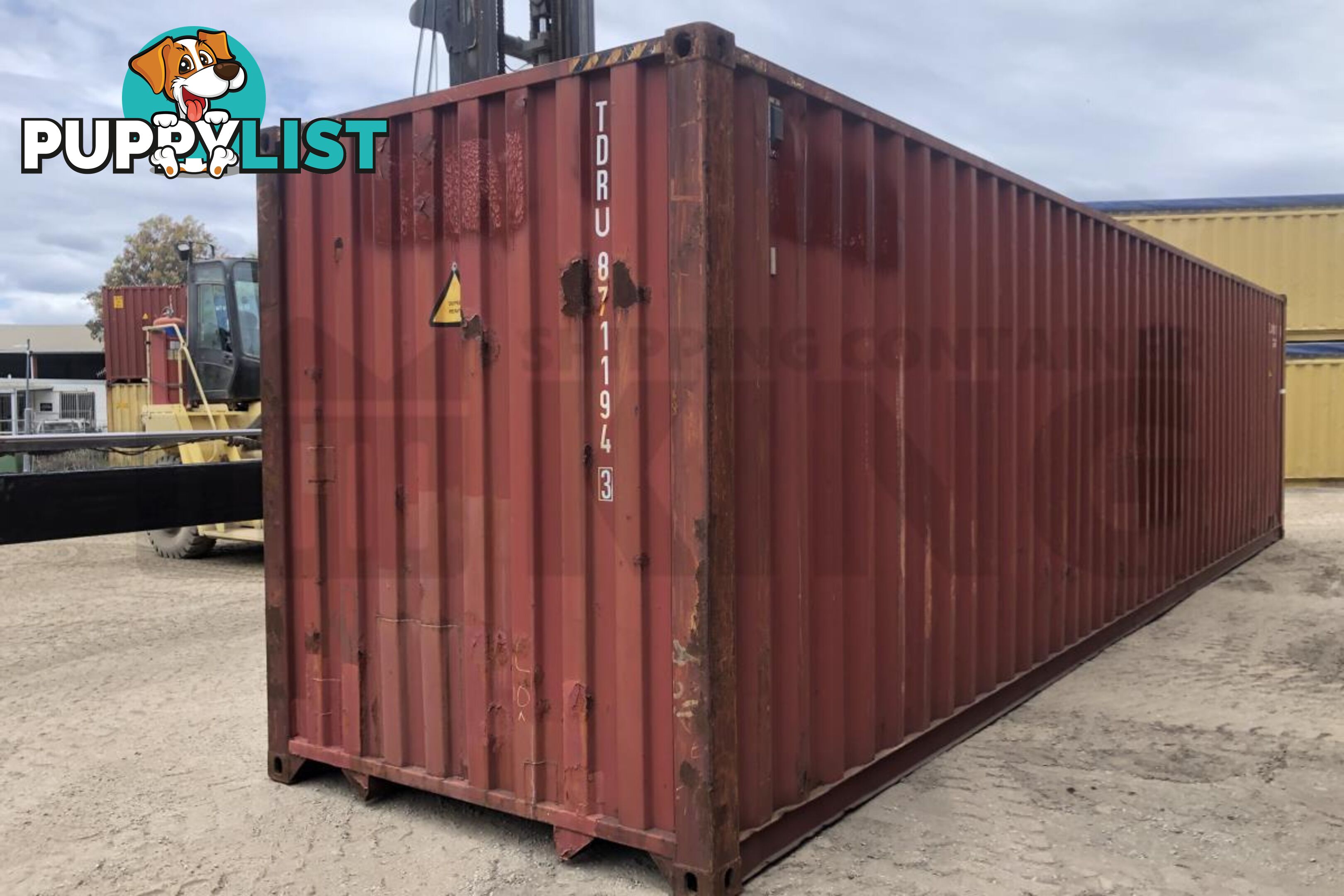 40' HIGH CUBE SHIPPING CONTAINER - in Lismore