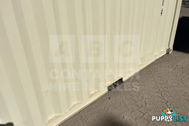 20' STANDARD HEIGHT SHIPPING CONTAINER