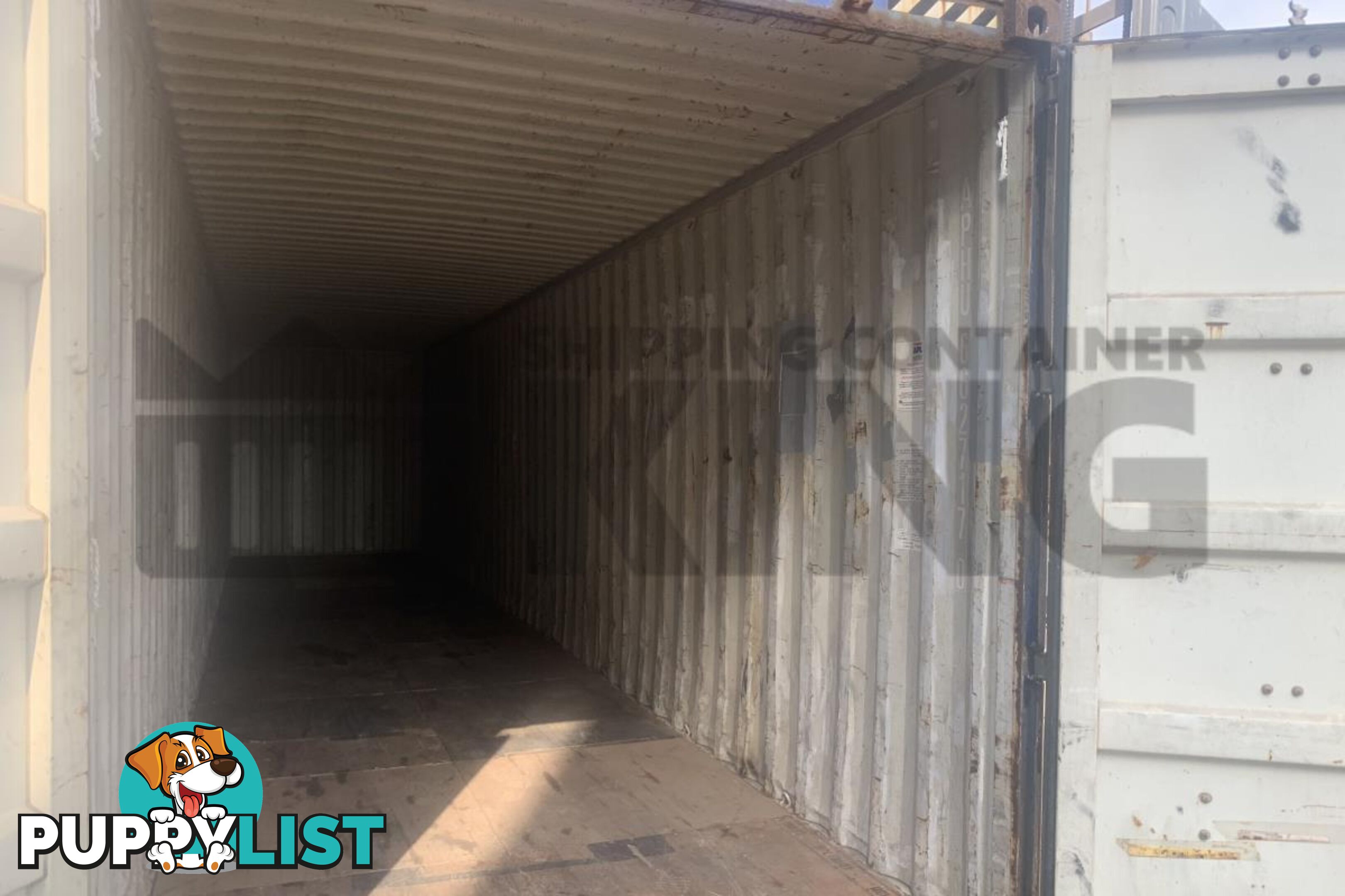 40' HIGH CUBE SHIPPING CONTAINER