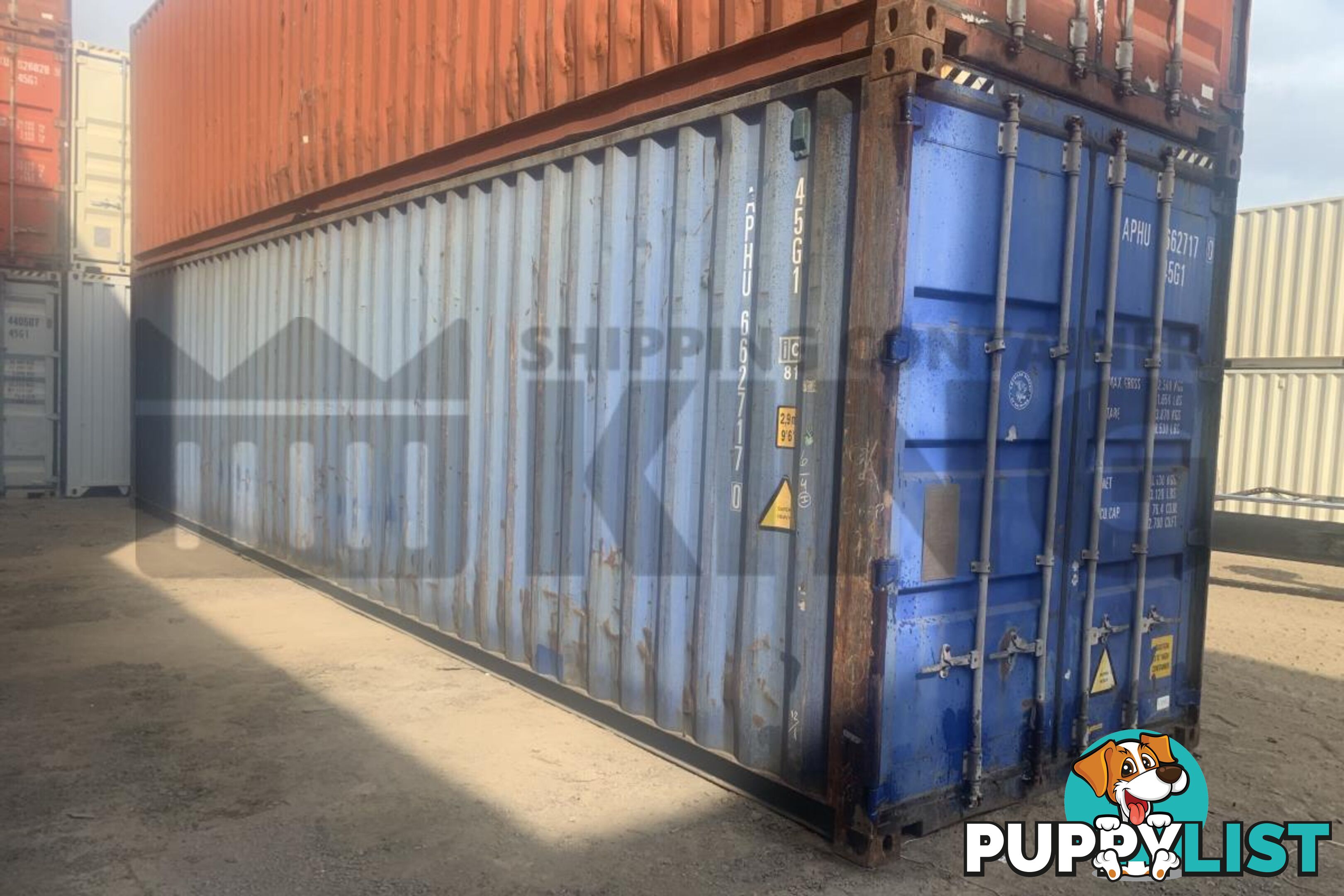 40' HIGH CUBE SHIPPING CONTAINER