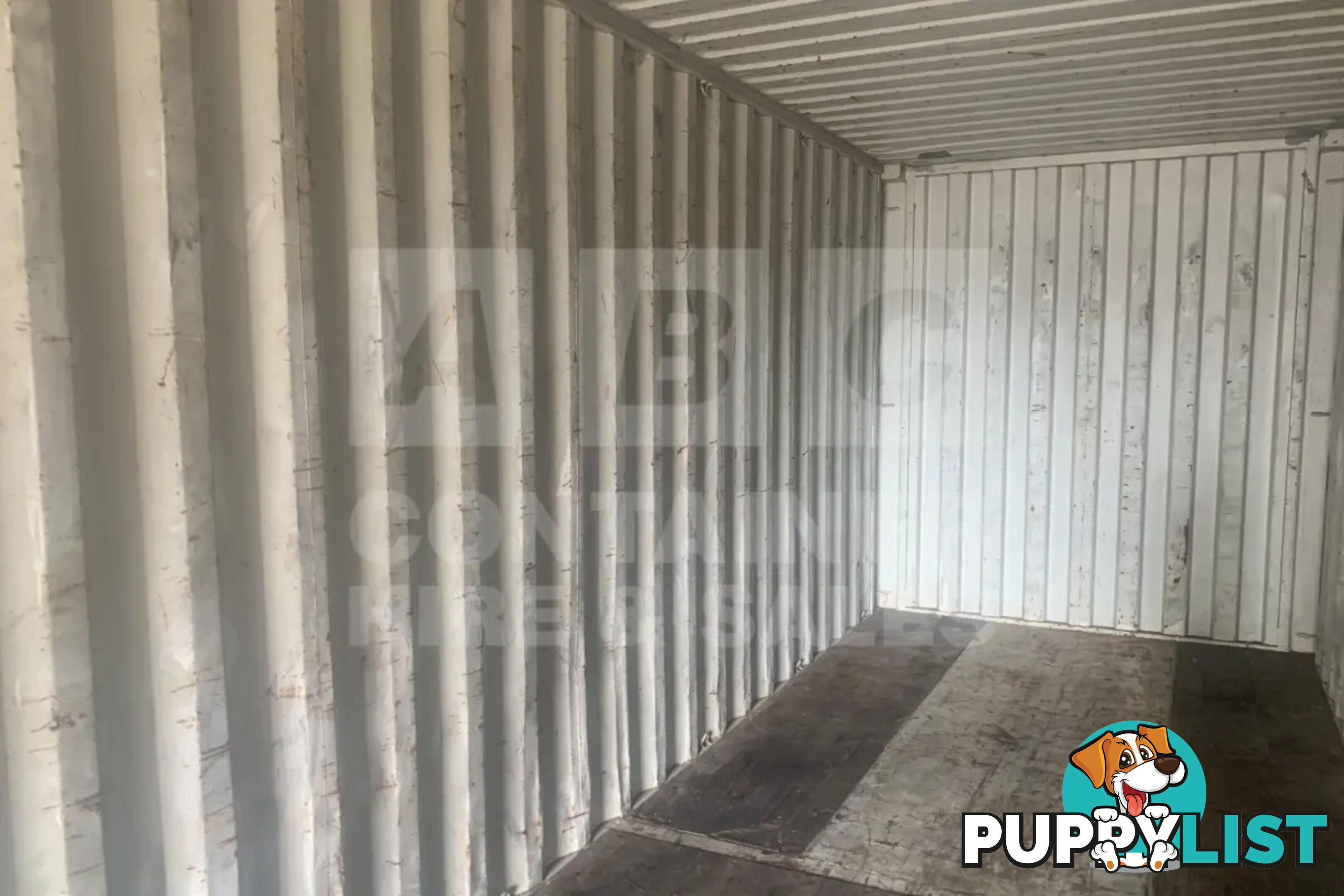 40' HIGH CUBE SHIPPING CONTAINER