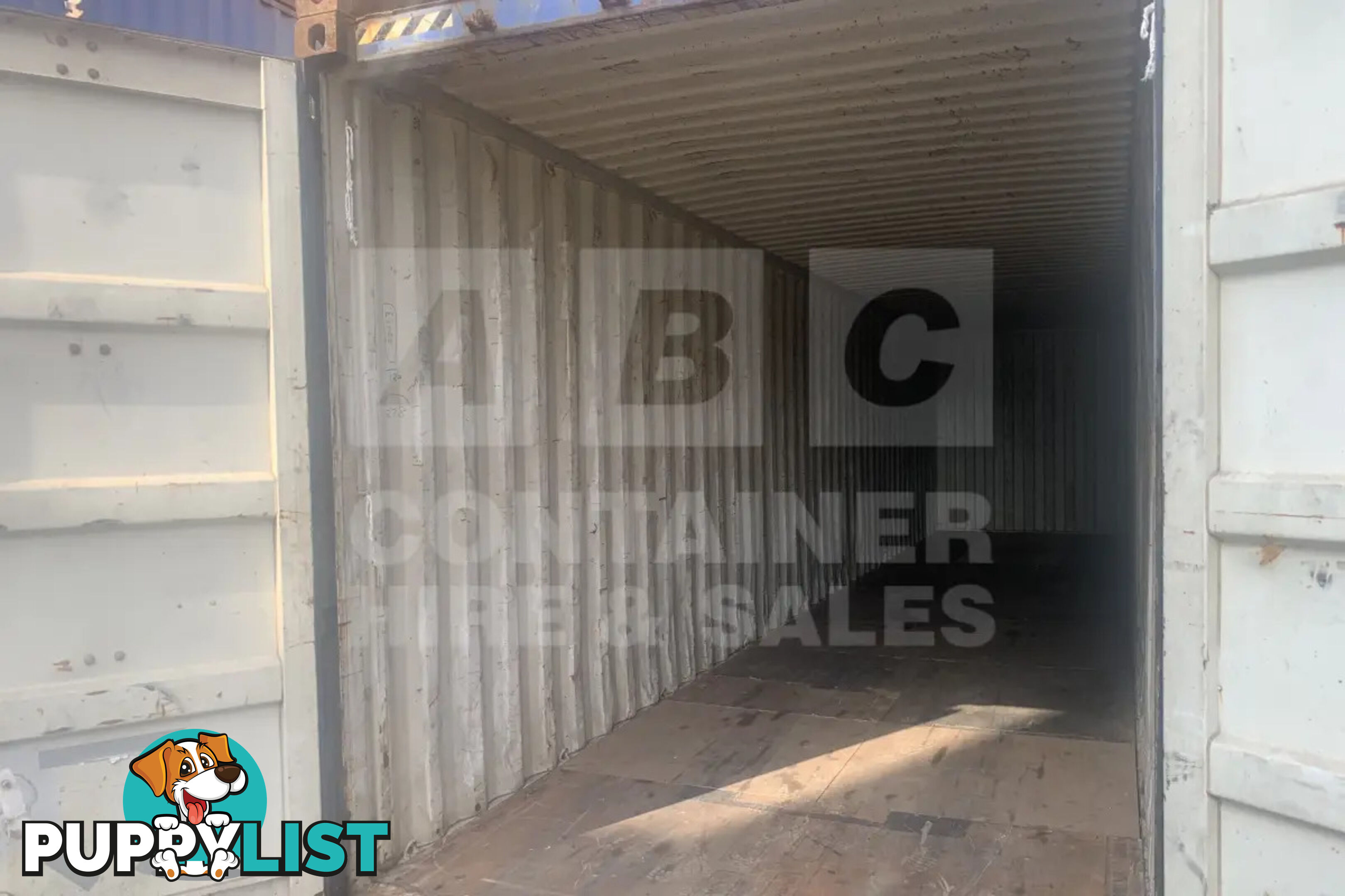 40' HIGH CUBE SHIPPING CONTAINER