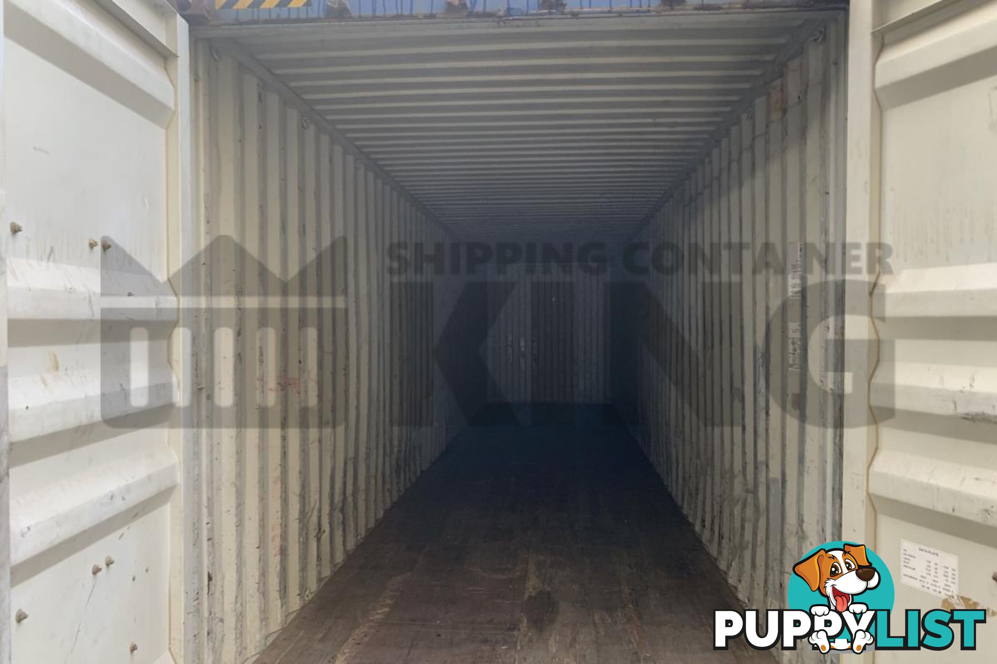 40' HIGH CUBE SHIPPING CONTAINER
