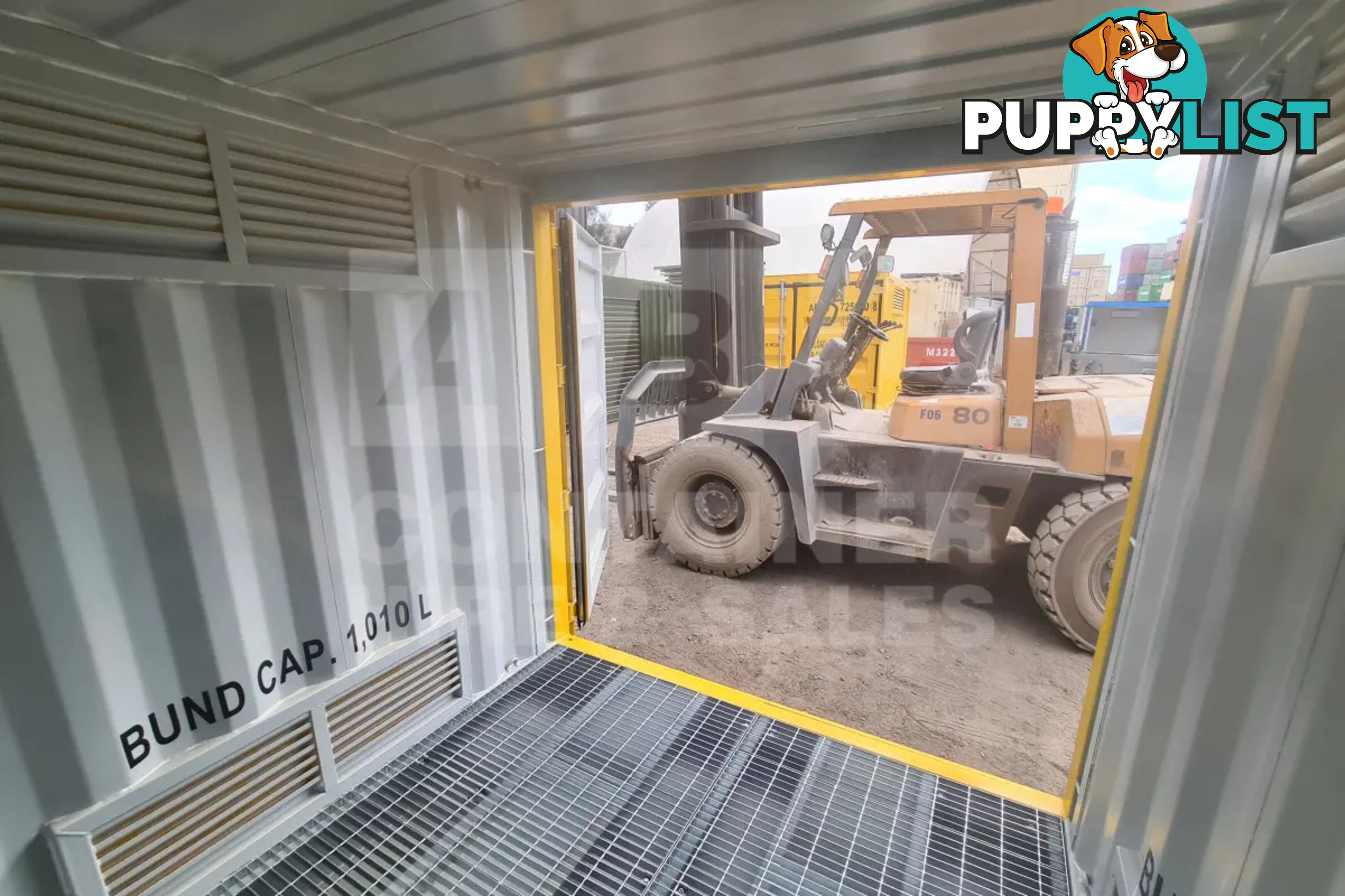 8' DANGEROUS GOODS SHIPPING CONTAINER (4 CORNER POST)