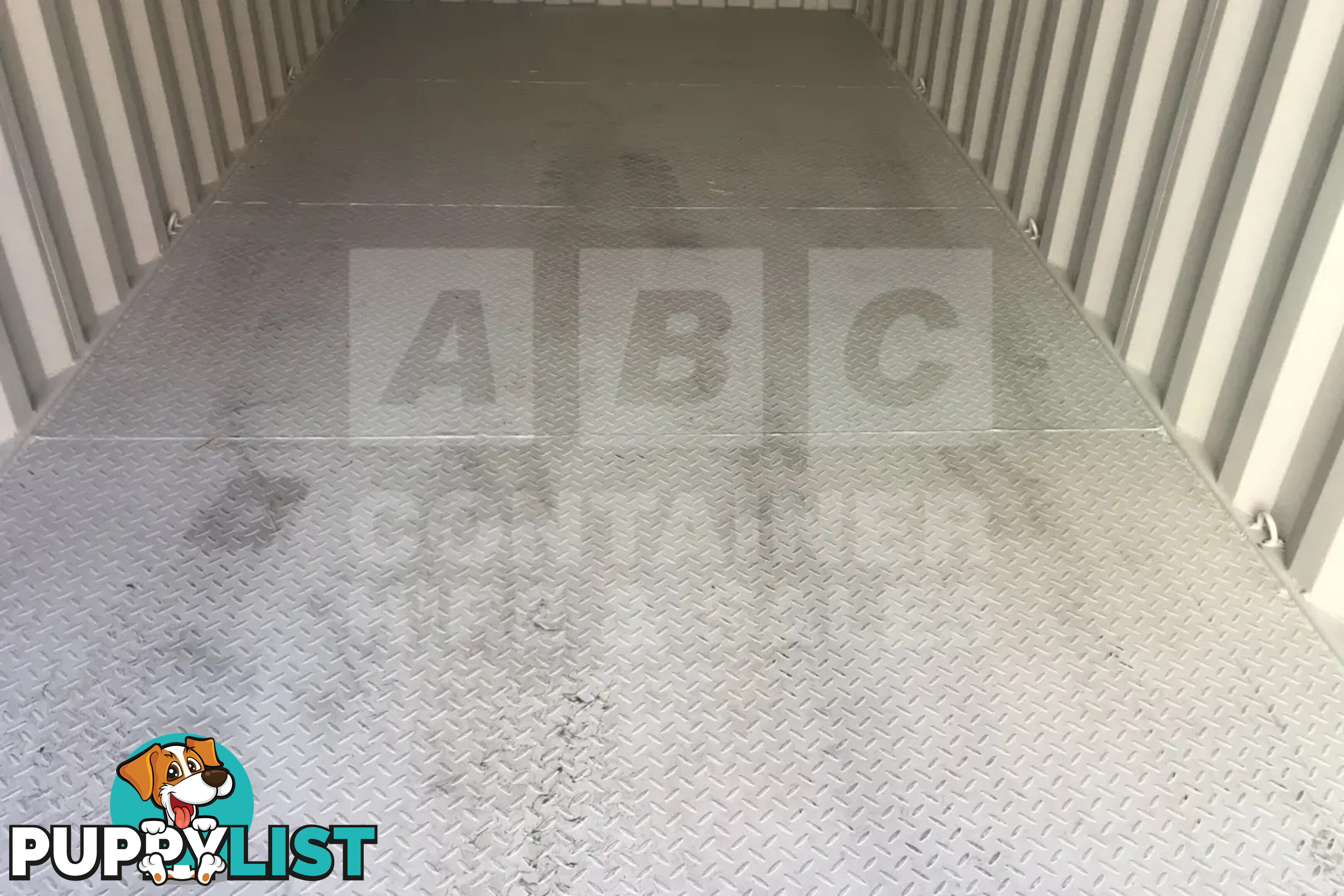 20' HIGH CUBE SHIPPING CONTAINER (STEEL FLOOR) - in Brisbane