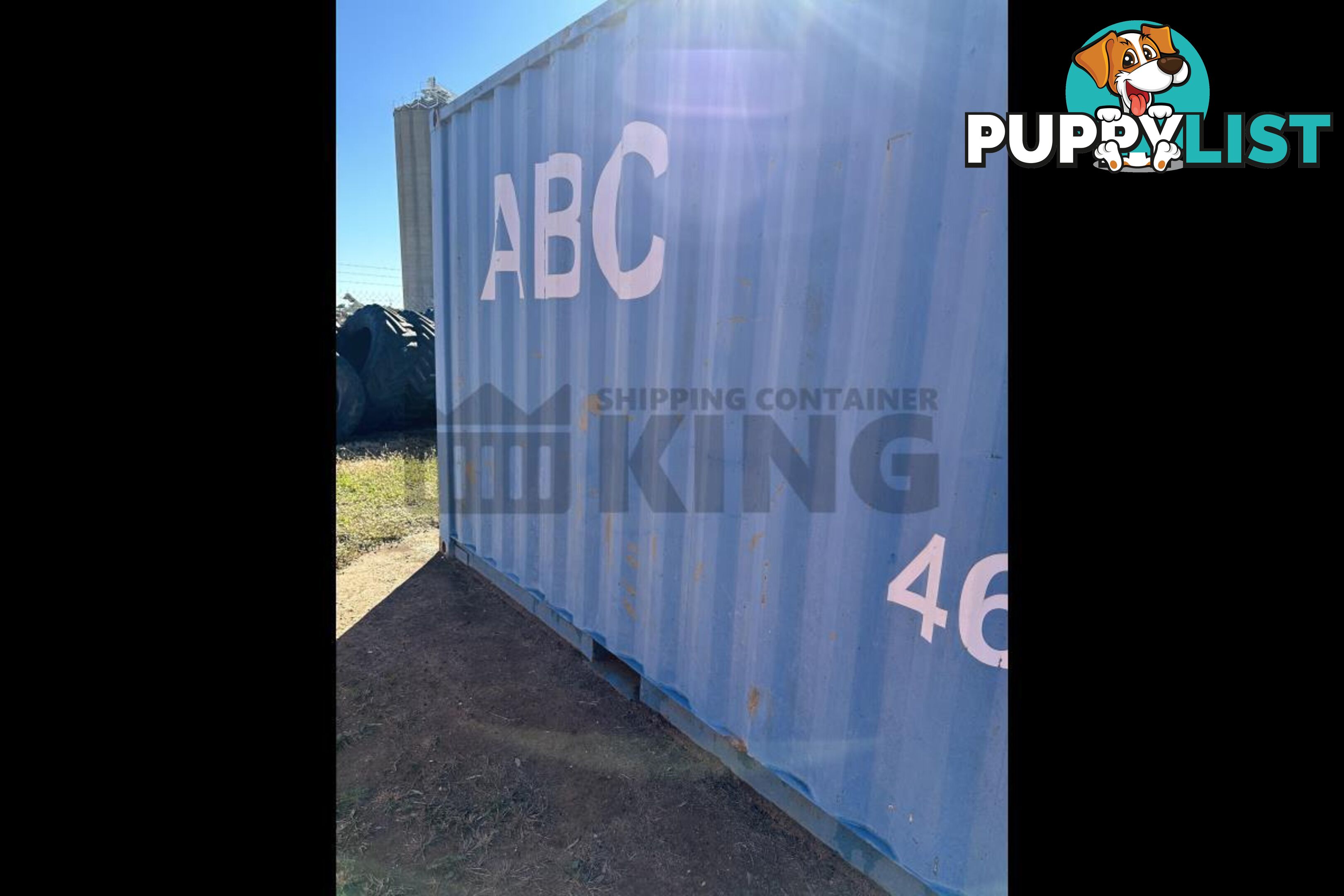 20' STANDARD HEIGHT SHIPPING CONTAINER - in Toowoomba