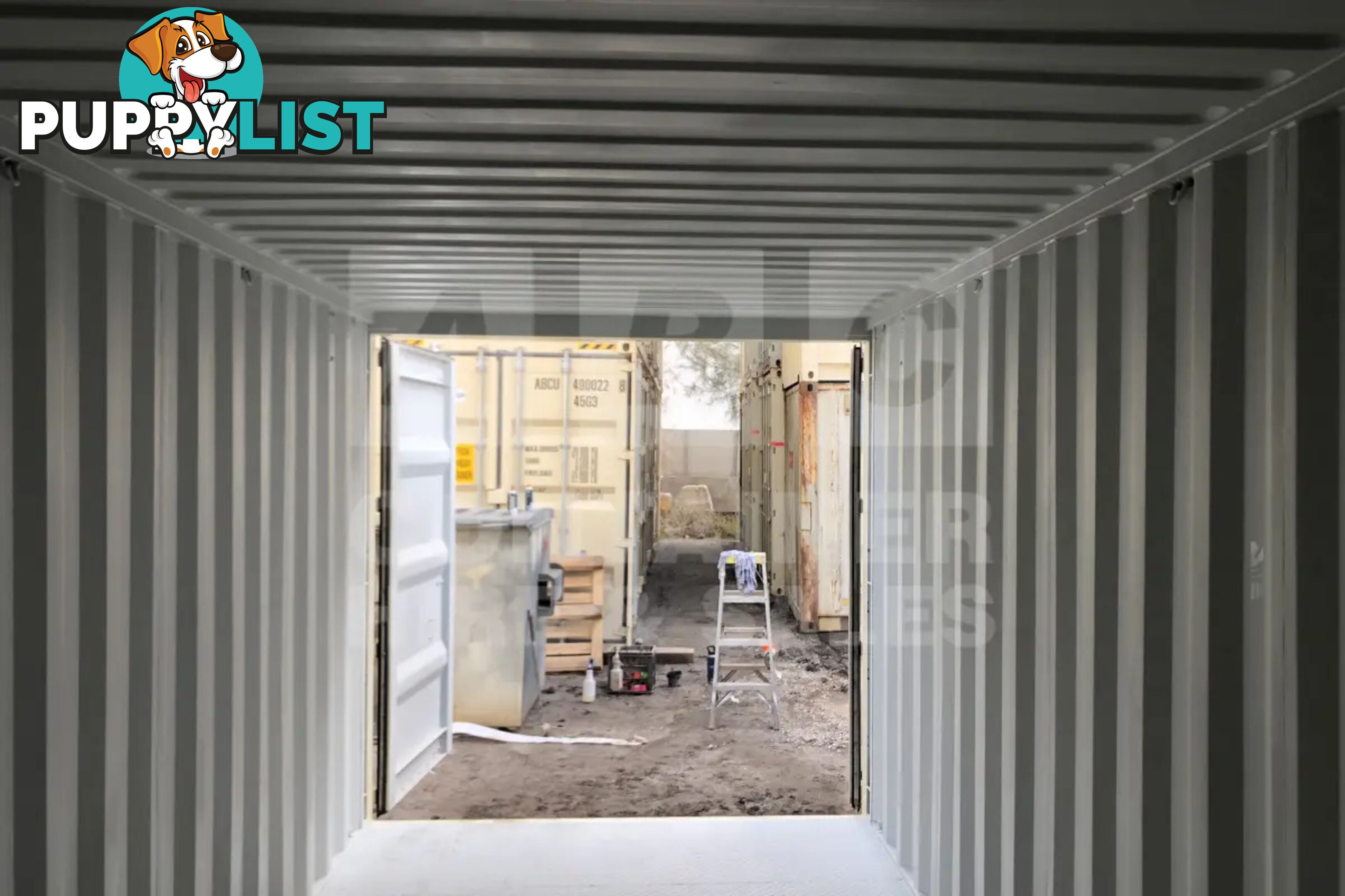 20' STANDARD HEIGHT SHIPPING CONTAINER (STEEL FLOOR) - in Chinchilla