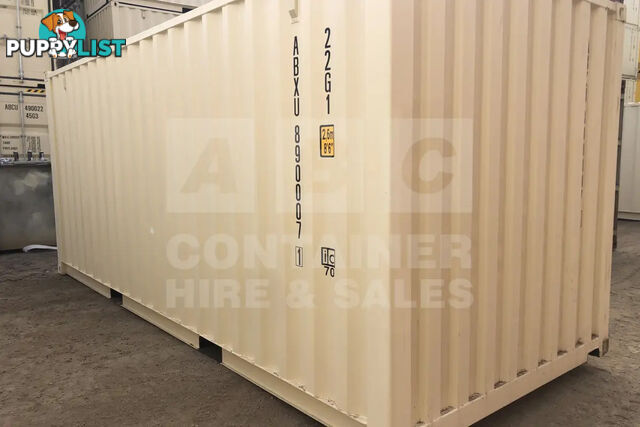 20' STANDARD HEIGHT SHIPPING CONTAINER (STEEL FLOOR) - in Chinchilla