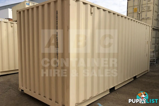 20' STANDARD HEIGHT SHIPPING CONTAINER (STEEL FLOOR) - in Chinchilla