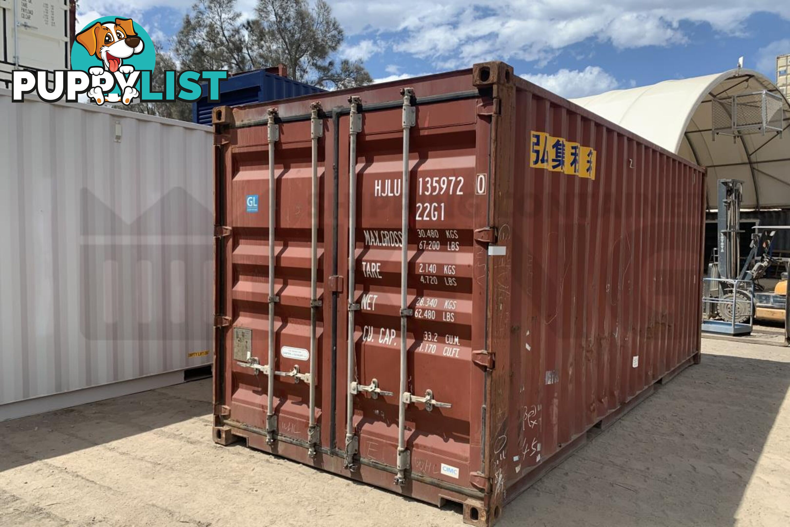 20' STANDARD HEIGHT SHIPPING CONTAINER - in Brisbane